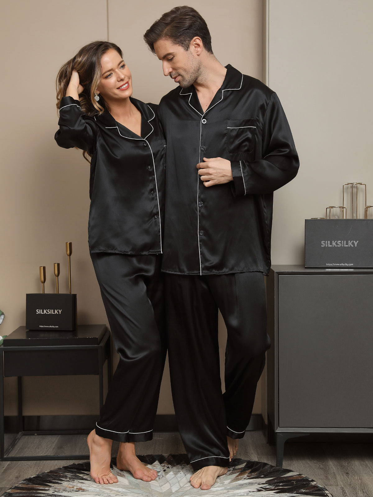 SilkSilky US Pure Silk Long Sleeve Couple Black 002