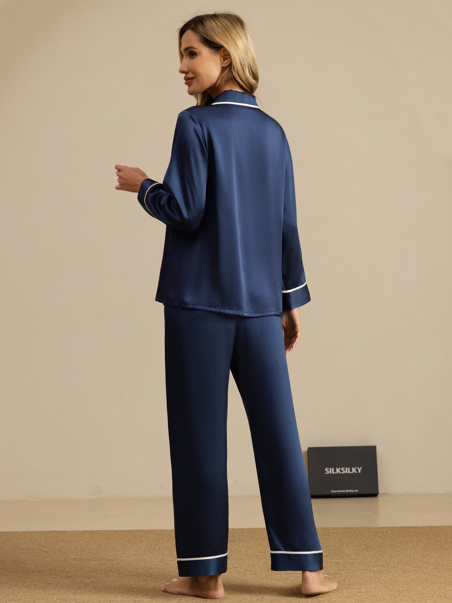 [Dark Blue] SilkSilky  Long Sleeve Notch Collar Women's Pajamas 002