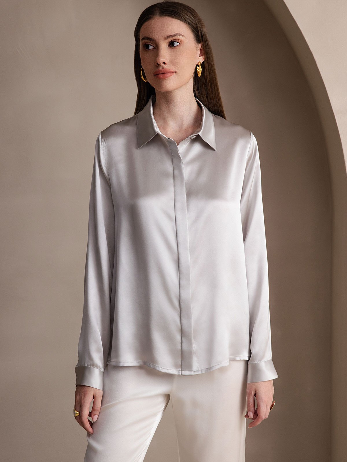 SilkSilky Women's Basic Silk Concealed Placket Shirt, Light Gray / L(12) SilkSilky Women's Basic Silk Concealed Placket Shirt, Light Gray / L(12)