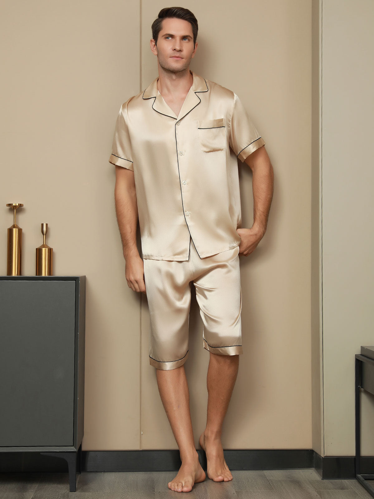 Contrast Trim Men‘s Pure Silk Pajamas Short Set