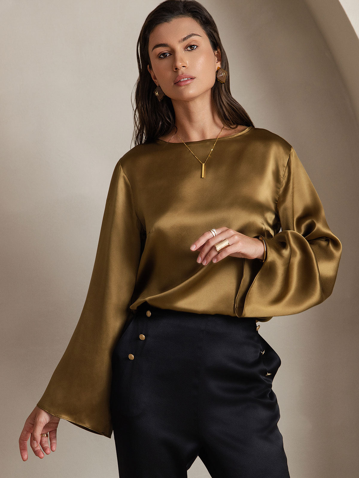 [Brown] SilkSilky  19Momme Silk Round Neck Women's T-Shirt 001