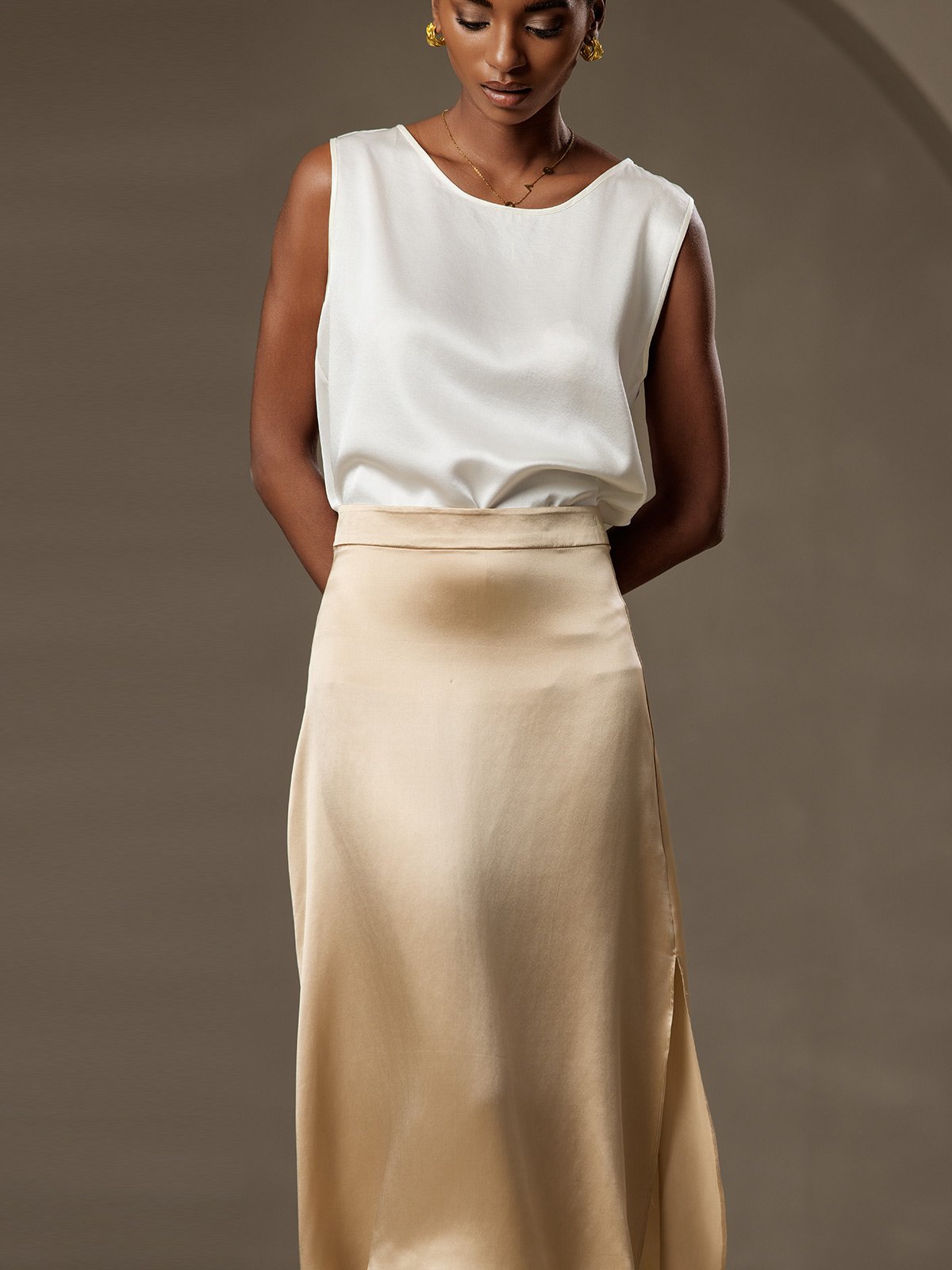 [White] SilkSilky  19Momme Silk Round Neck Camisole Top 003