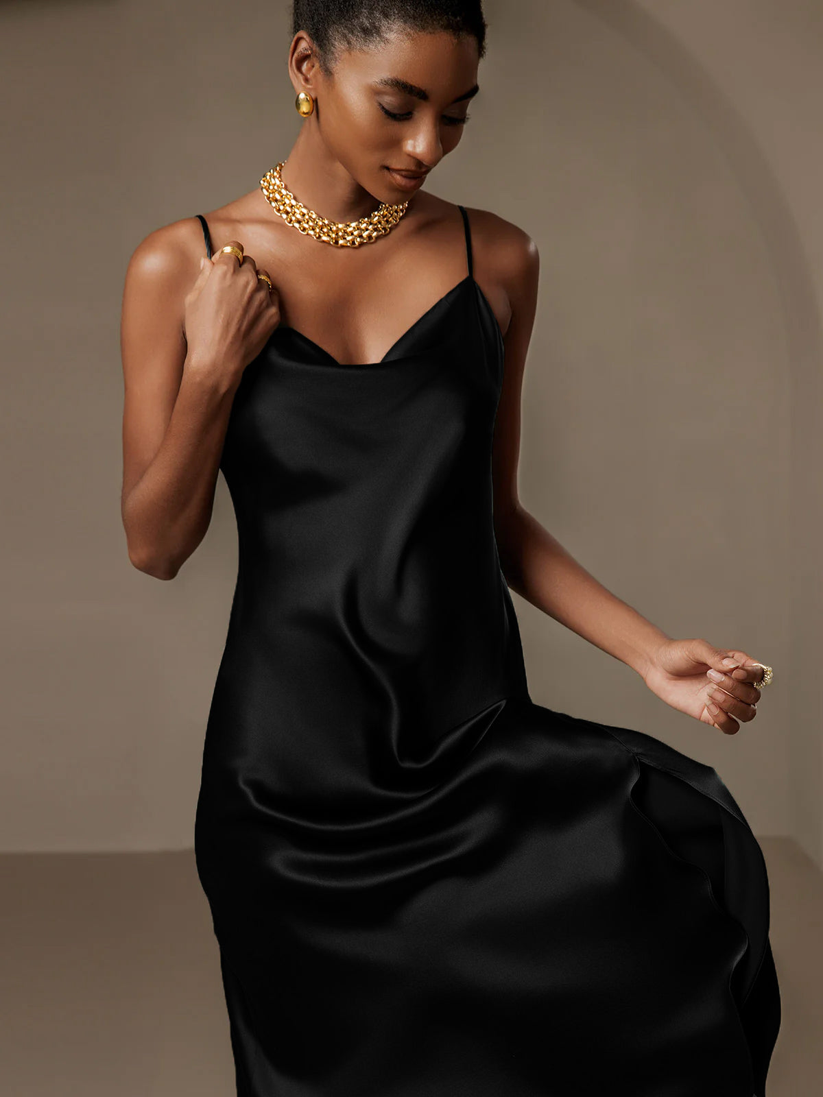 [Black] SilkSilky  19Momme Pure Silk Cowl Neck Dress 006