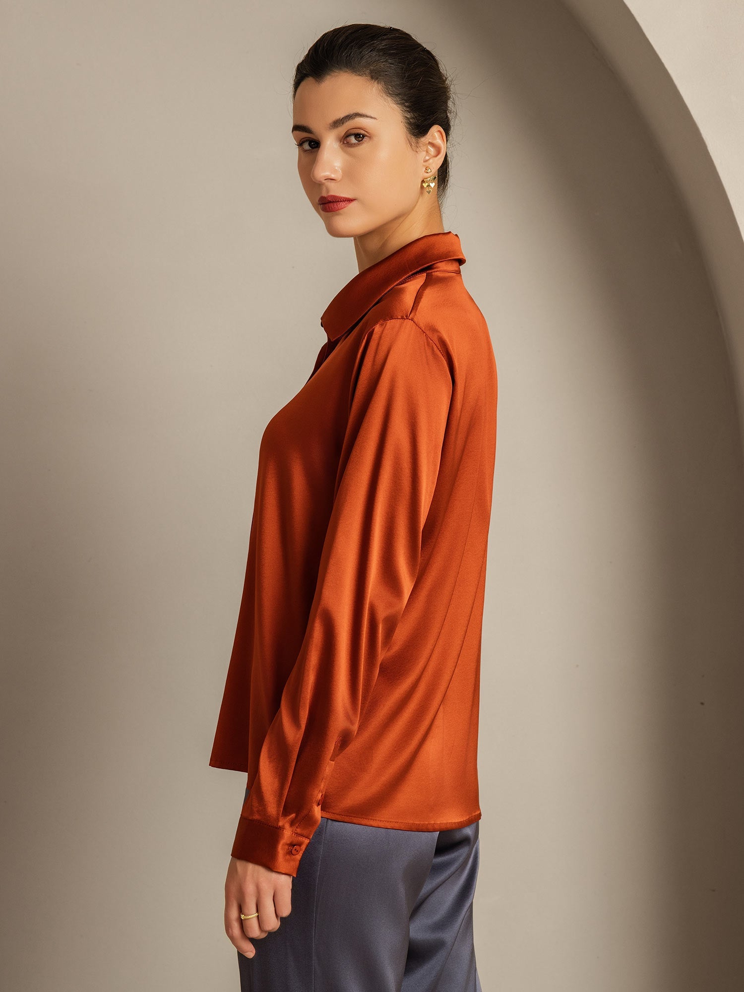 [Caramel] SilkSilky  19Momme Silk Long Sleeve Lapel Collar Women's Shirt 002