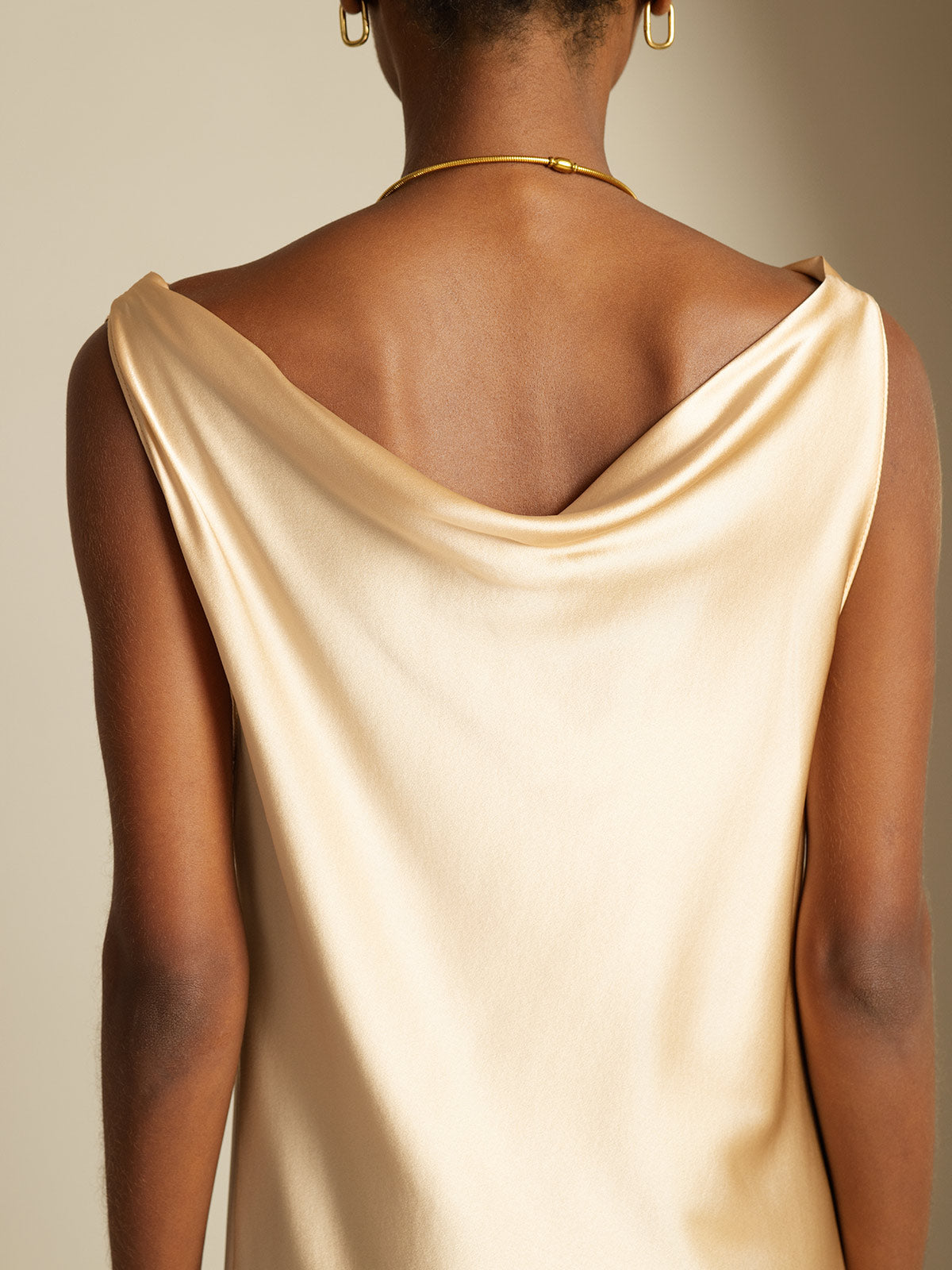[Champagne] SilkSilky  19Momme Silk Cowl Neck Dress 004