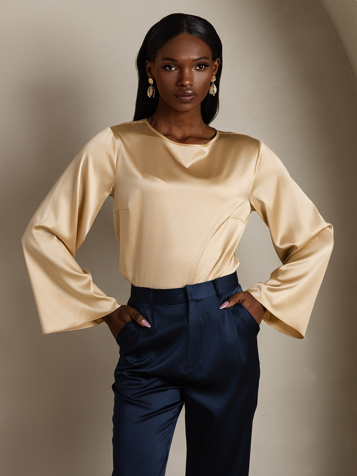 [Champagne] SilkSilky  19Momme Silk Boat Neck Women's T-Shirt 002,