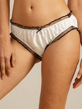 [White] SilkSilky  Panty 004