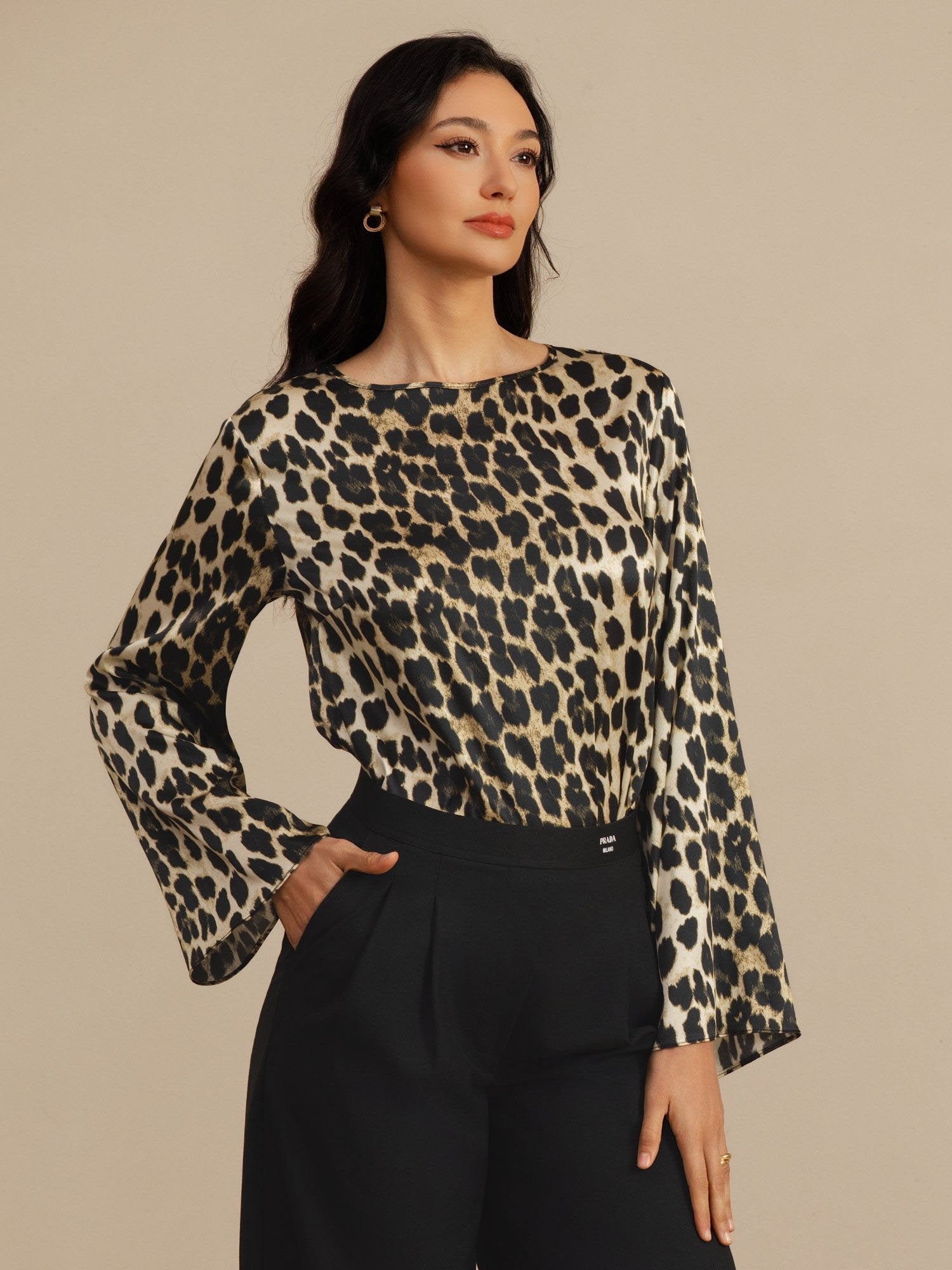 [Leopard] SilkSilky 19Momme Stretch Silk Charmeuse Long Sleeve Boat Neck Blouse 001