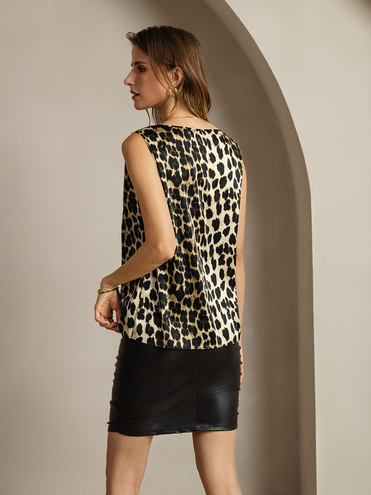 [Leopard] SilkSilky  19Momme Silk Round Neck Camisole Top 002,