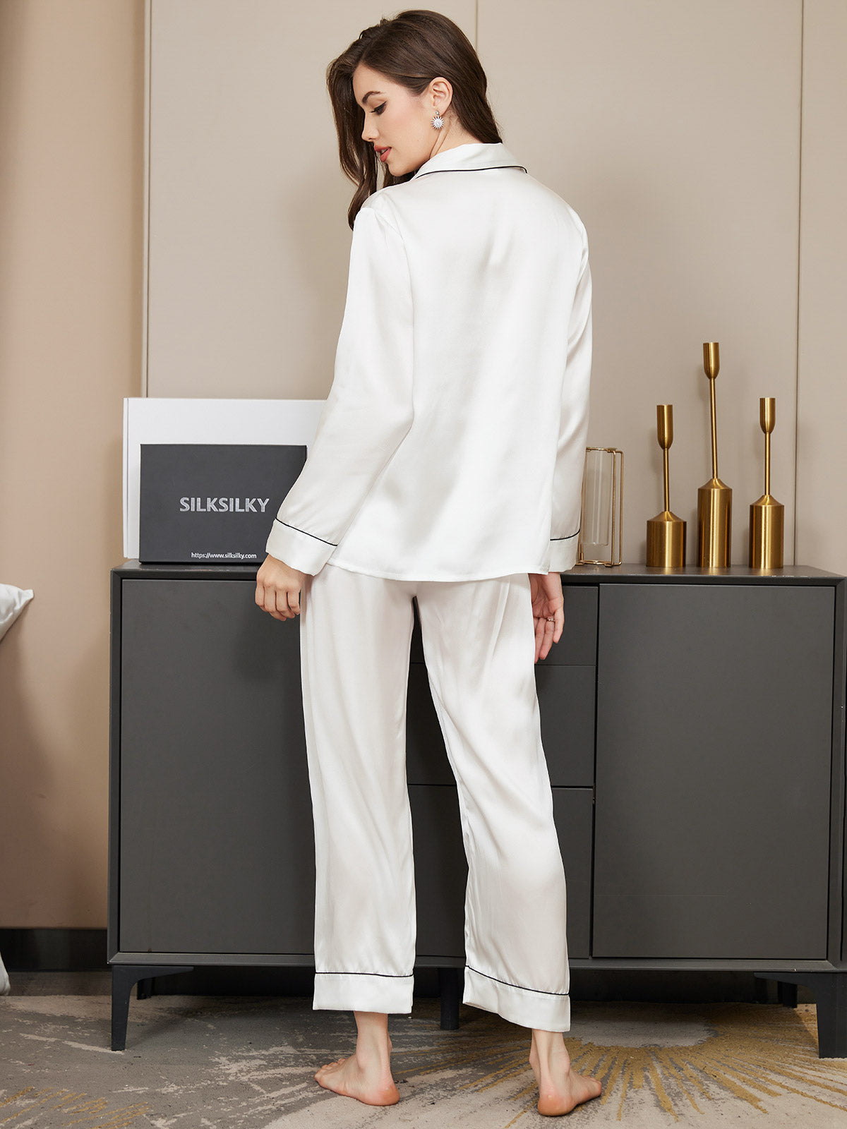 [White] SilkSilky  22Momme Pure Silk Womens Pajamas 002