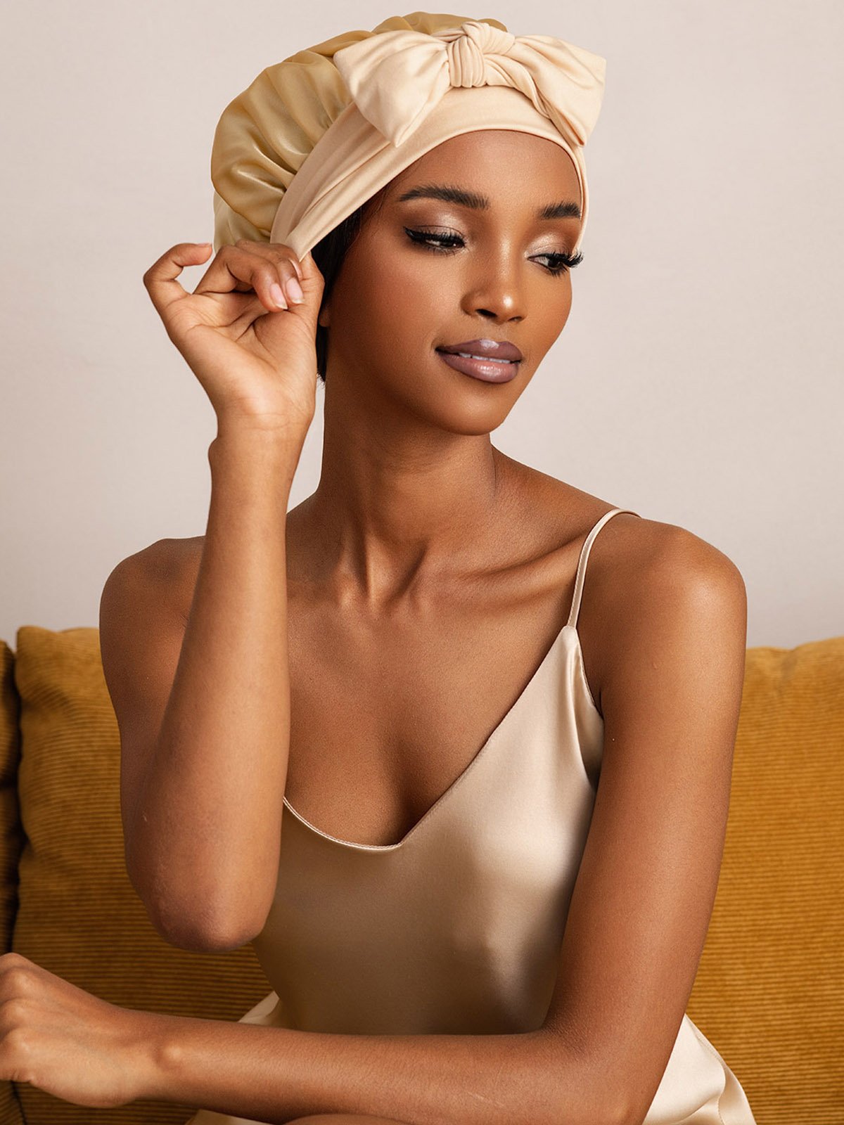SilkSilky Pure Silk Sleep Cap Champagne 001