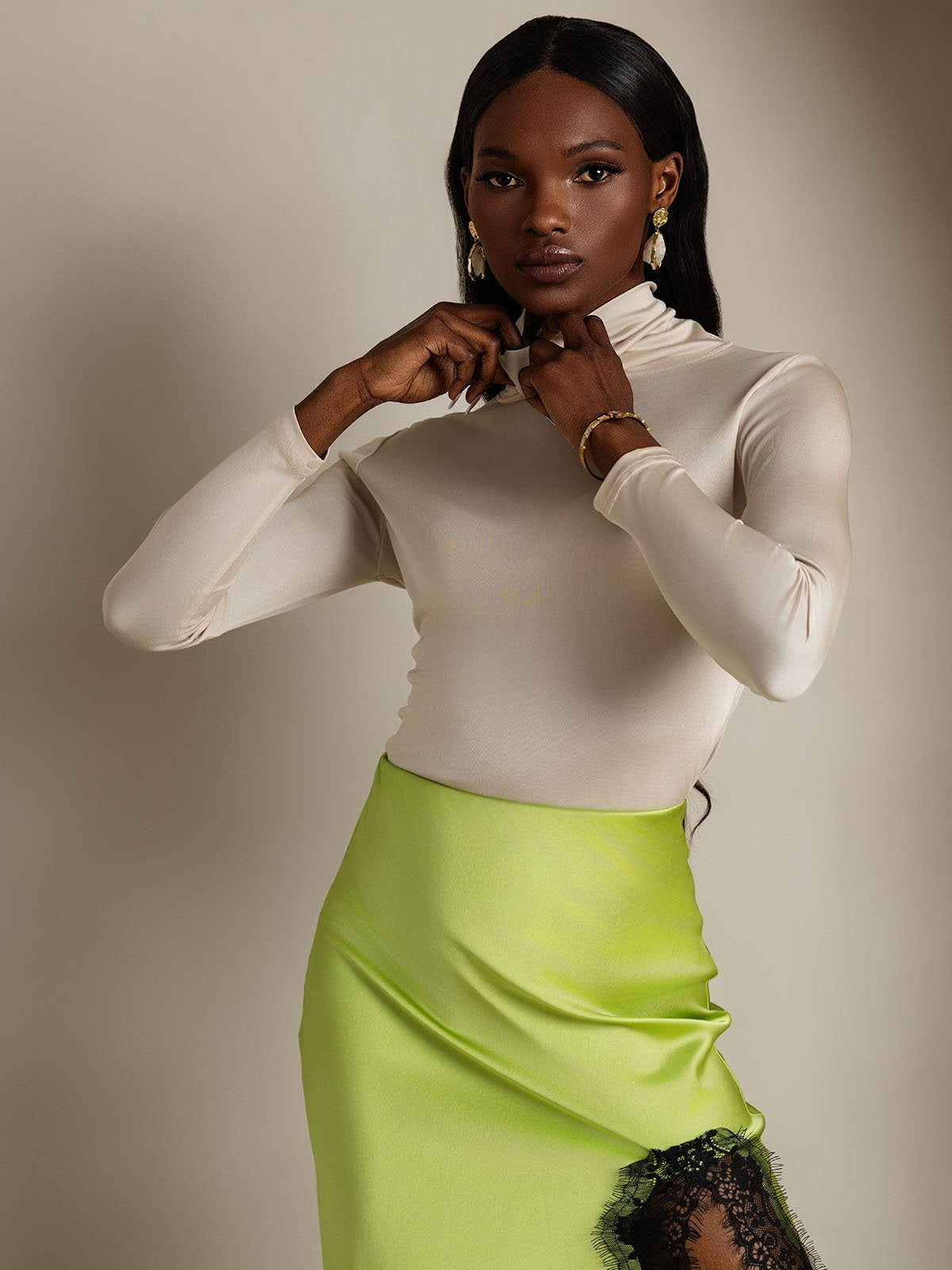 [Beige] SilkSilky  Silk Long Sleeve High Neck Women's T-Shirt 004