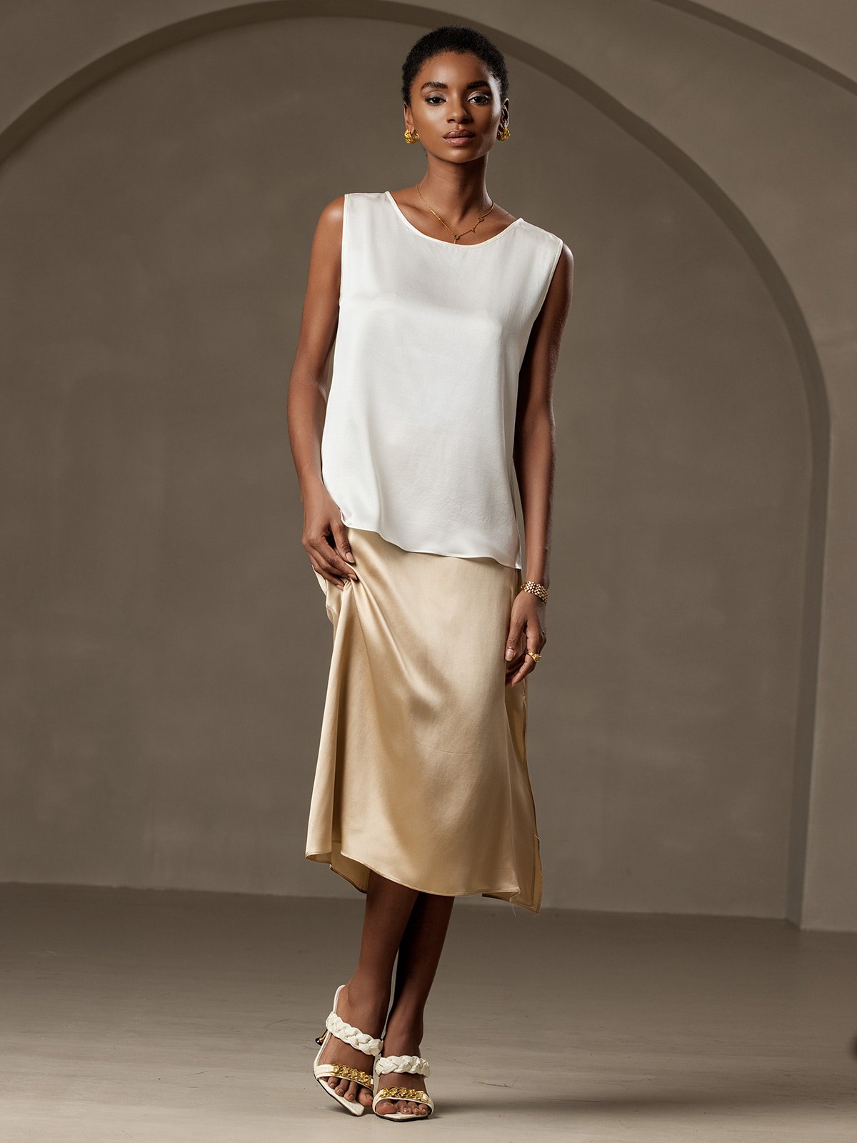 [White] SilkSilky  19Momme Silk Round Neck Camisole Top 005