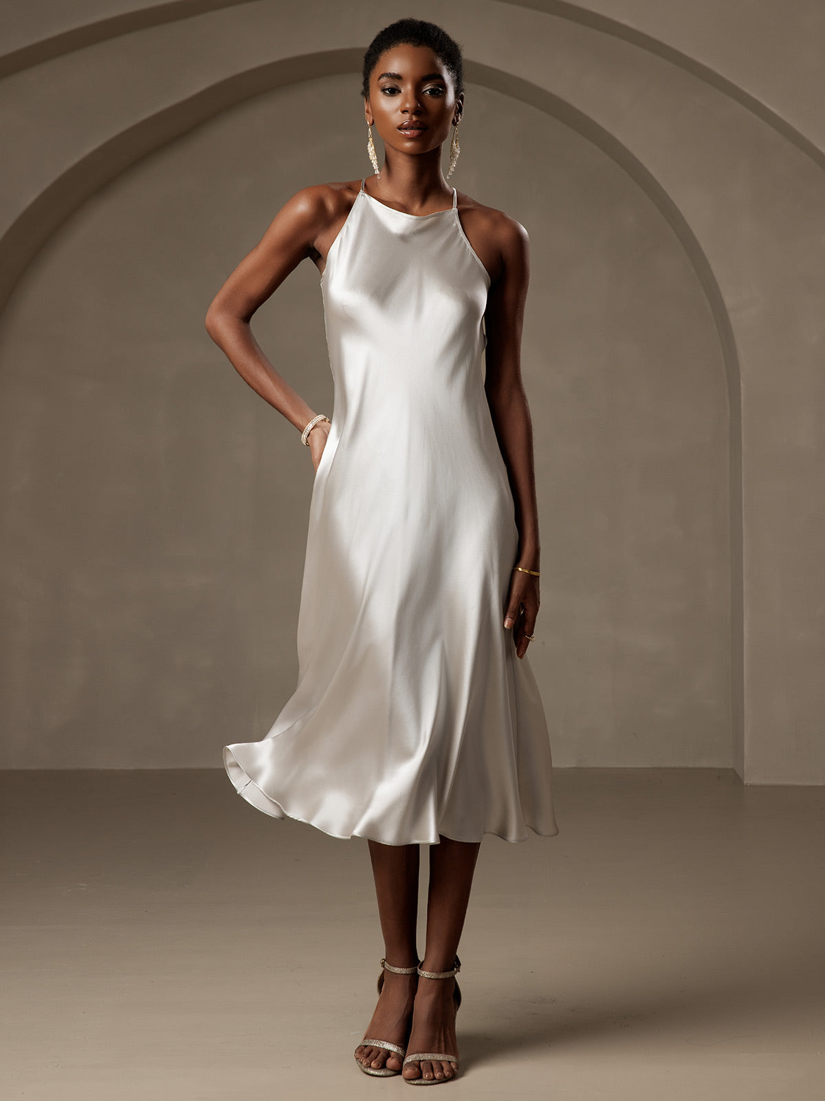 SilkSilky  19Momme Silk Sleeveless Dress LightGray 001