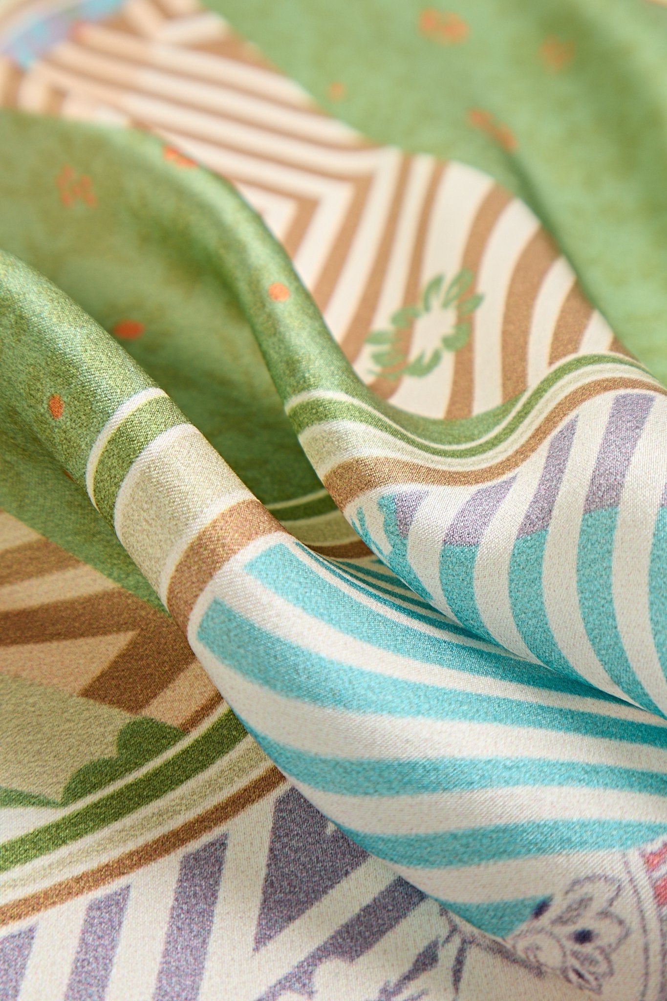 [P100] SilkSilky  Pure Silk Scarf 006,