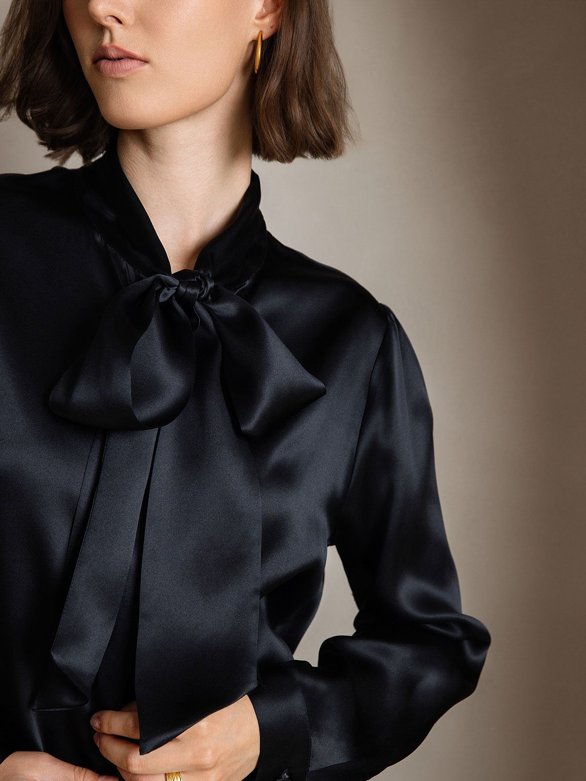 [Black] SilkSilky 19Momme Silk Long Sleeve Tie Neck Women's Shirt 002