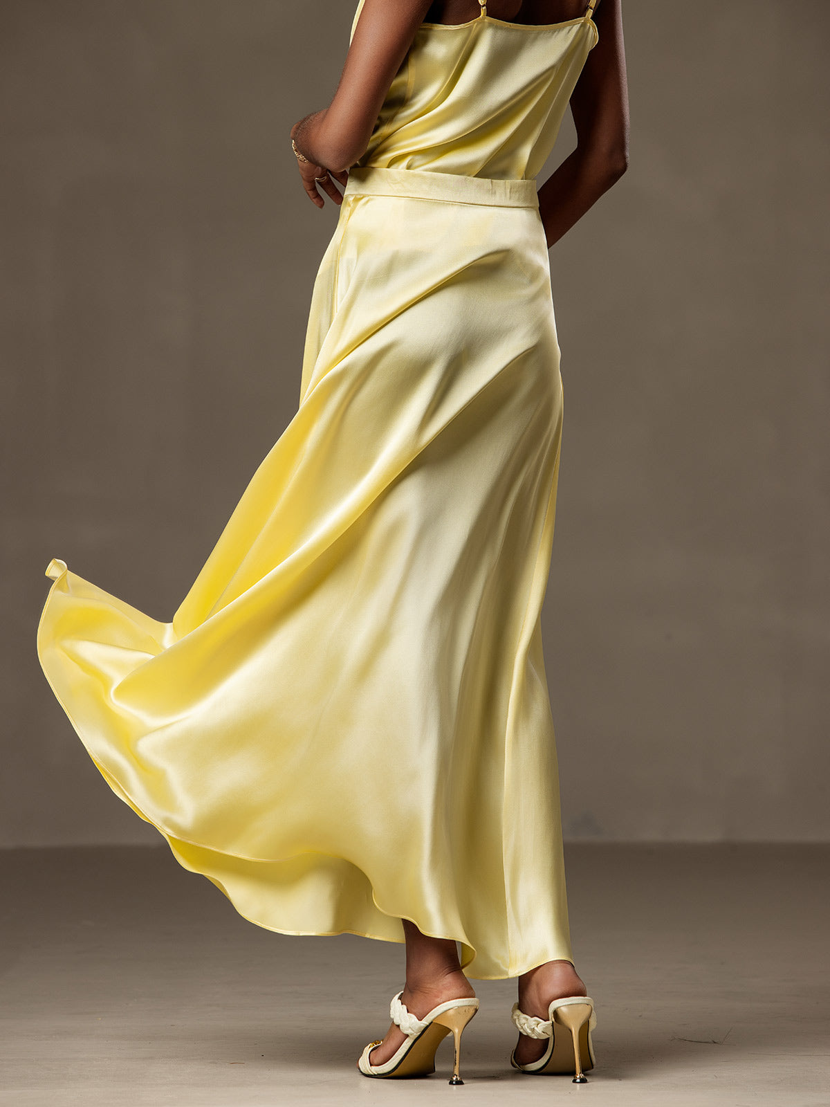 [Light Yellow] SilkSilky  19Momme Silk Skirt 002