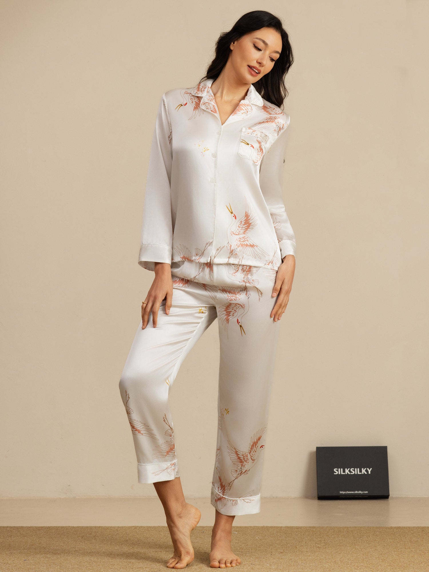 [White] SilkSilky  19Momme Long Sleeve Notch Collar Women's Pajamas 006