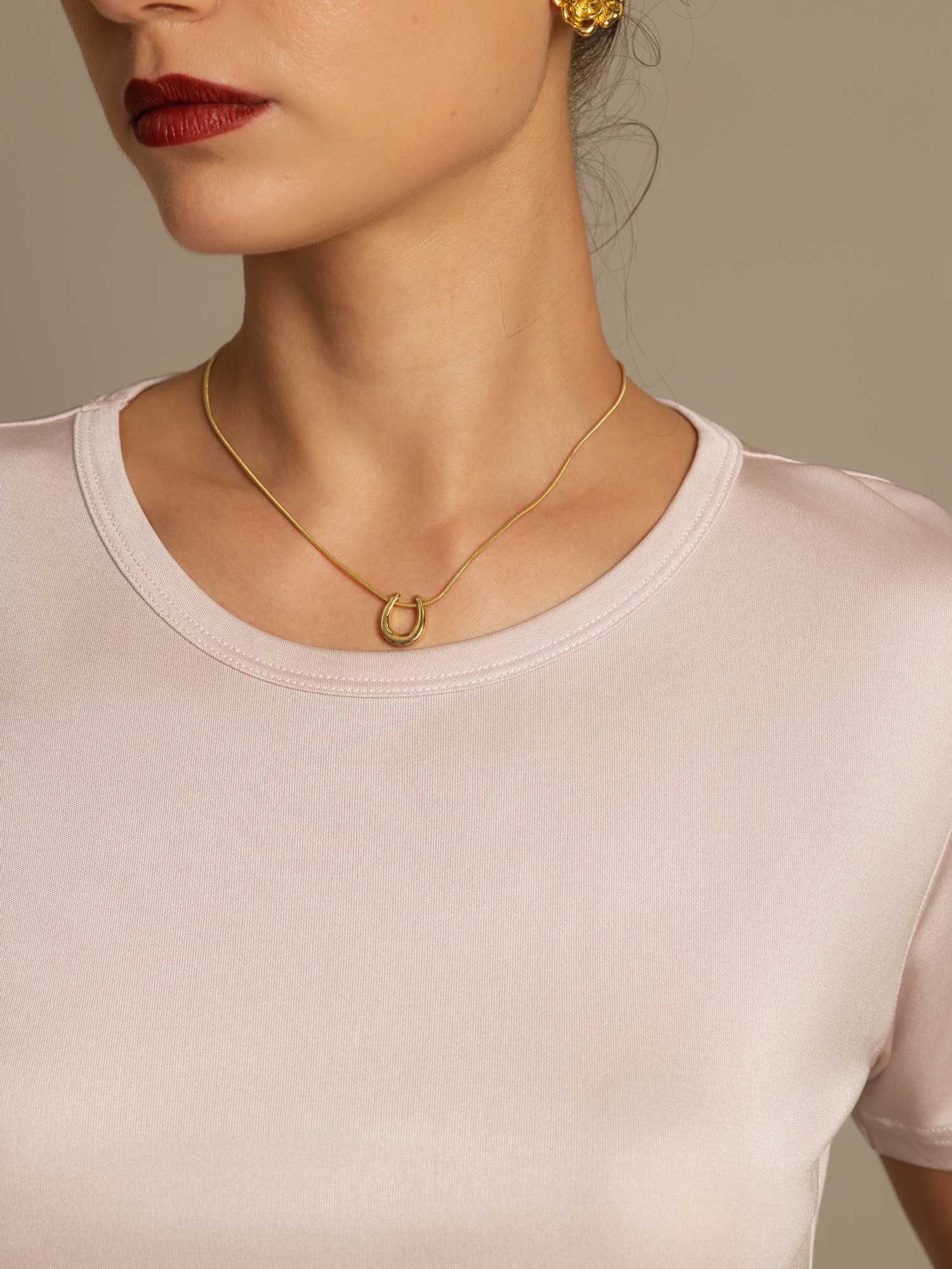 [Light Pink] SilkSilky  Silk Knitted Round Neck Women's T-Shirt 004,