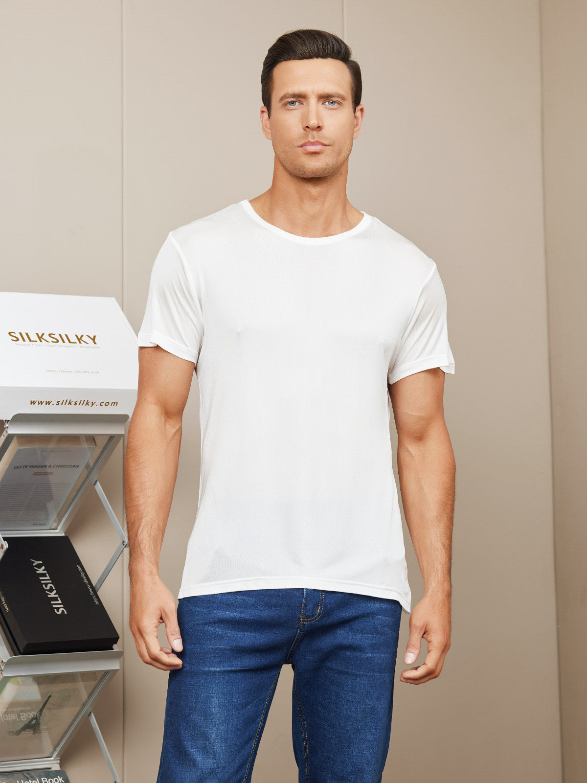 SilkSilky  Silk Knitted Short Sleeve Round Neck Men's T-Shirt White 001