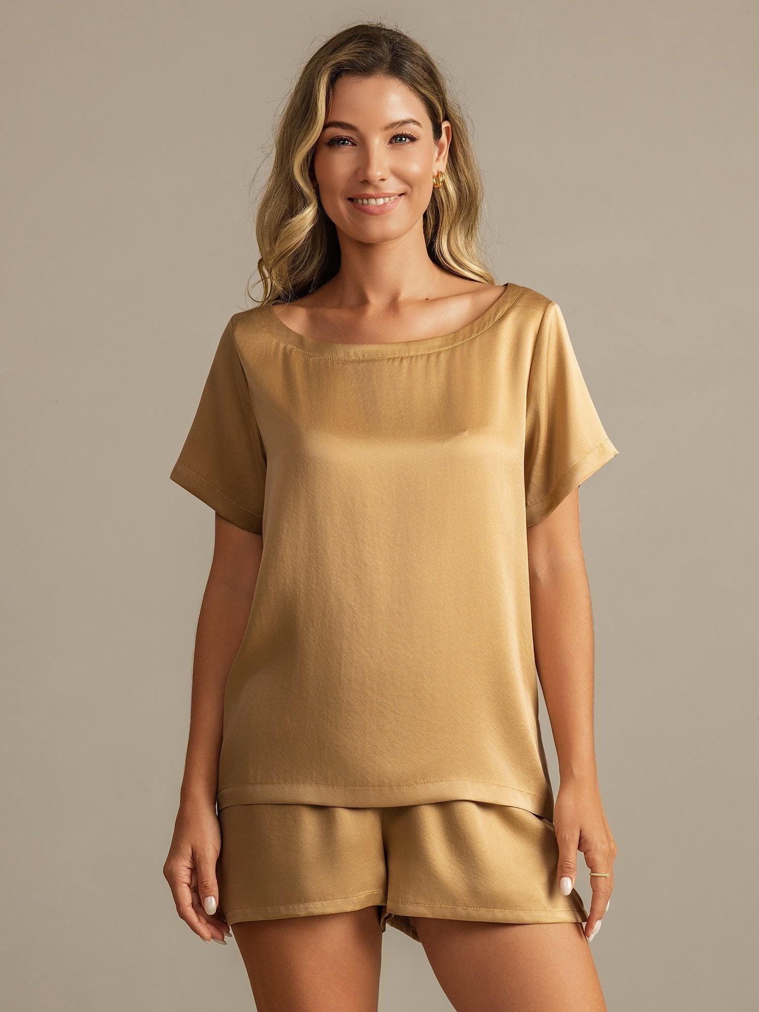 [Tan] SilkSilky 19Momme Silk Round Neck Women's Pajamas 001