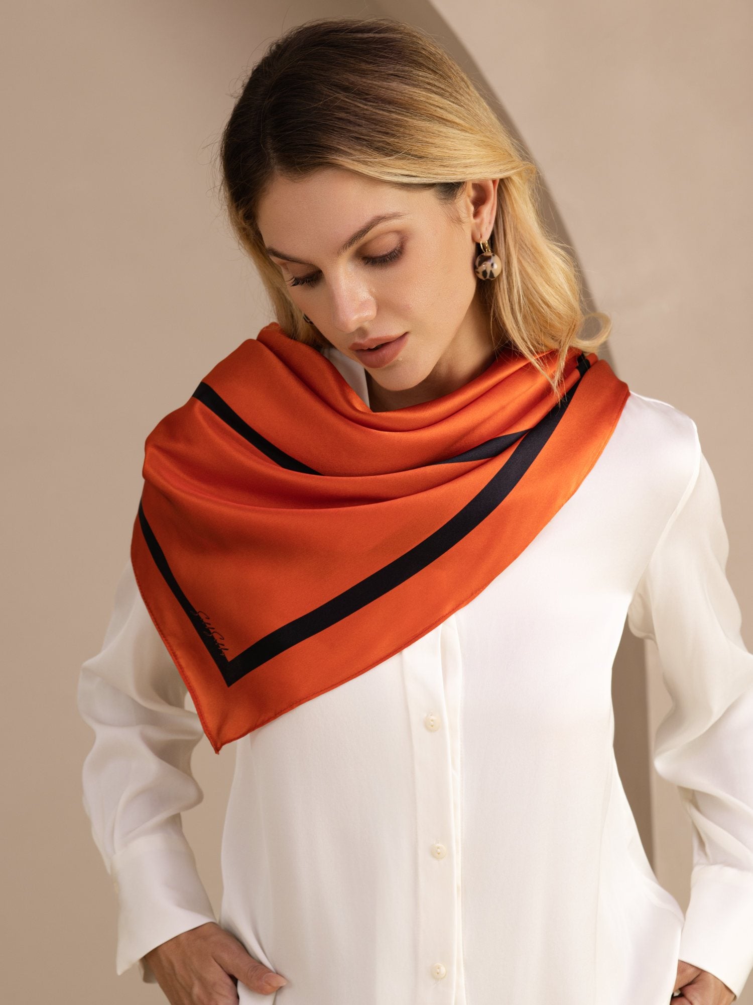 [Orange Square] SilkSilky Scarf 002