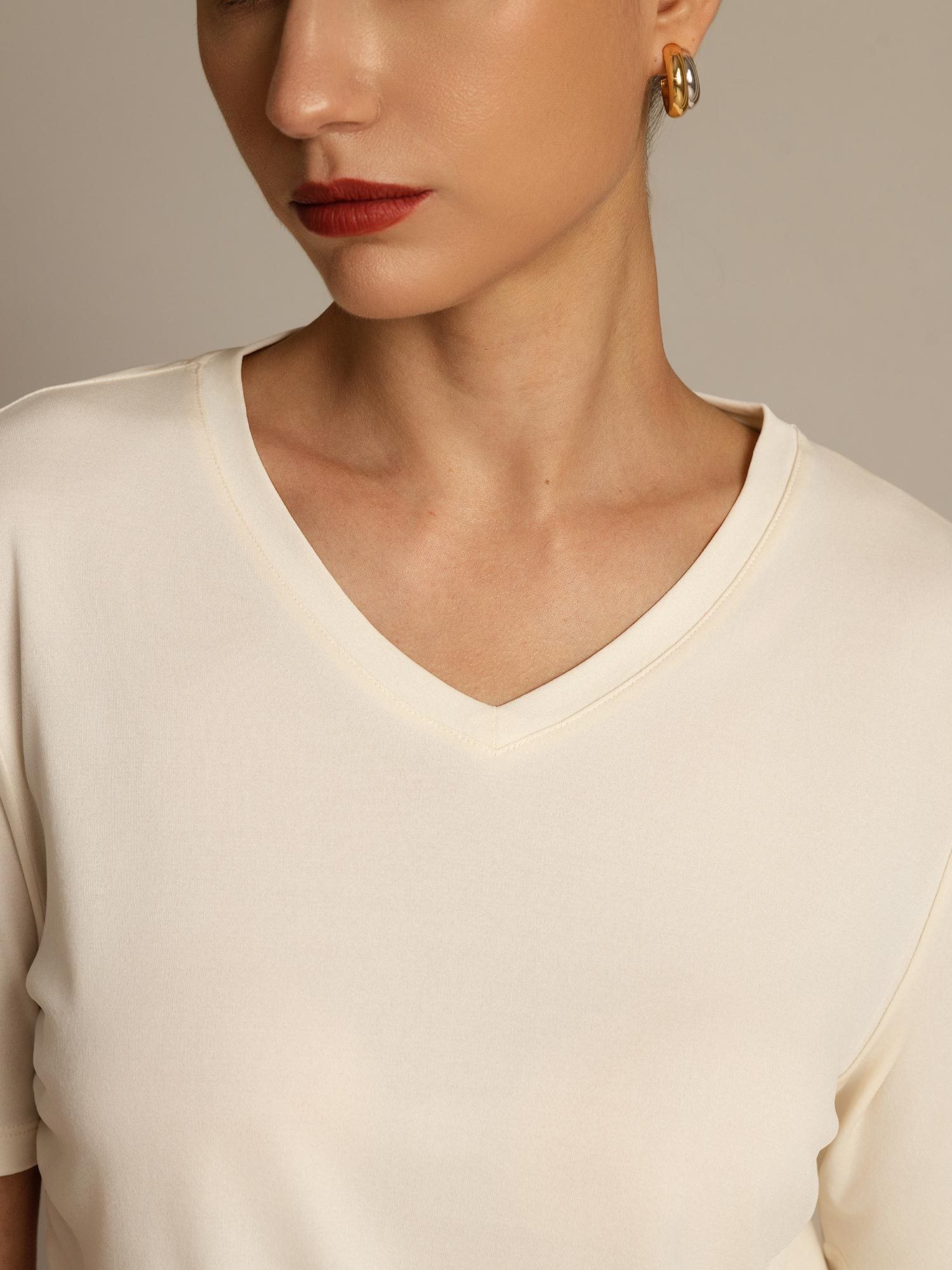 [Beige] SilkSilky Pure Silk V Neck Women's T-Shirt 003