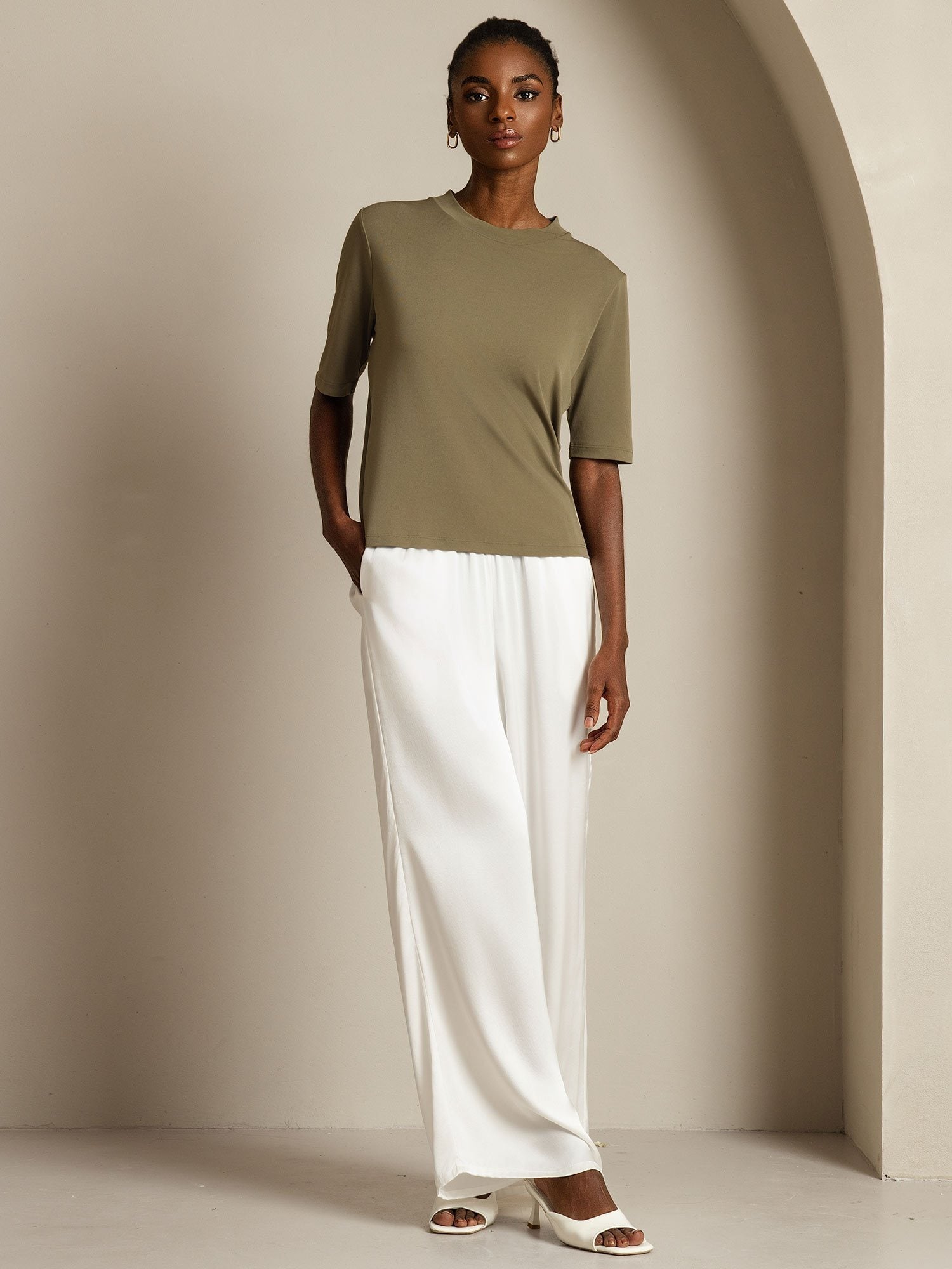 [Burnt Olive] SilkSilky  Pure Silk Round Neck Women's T-Shirt 006