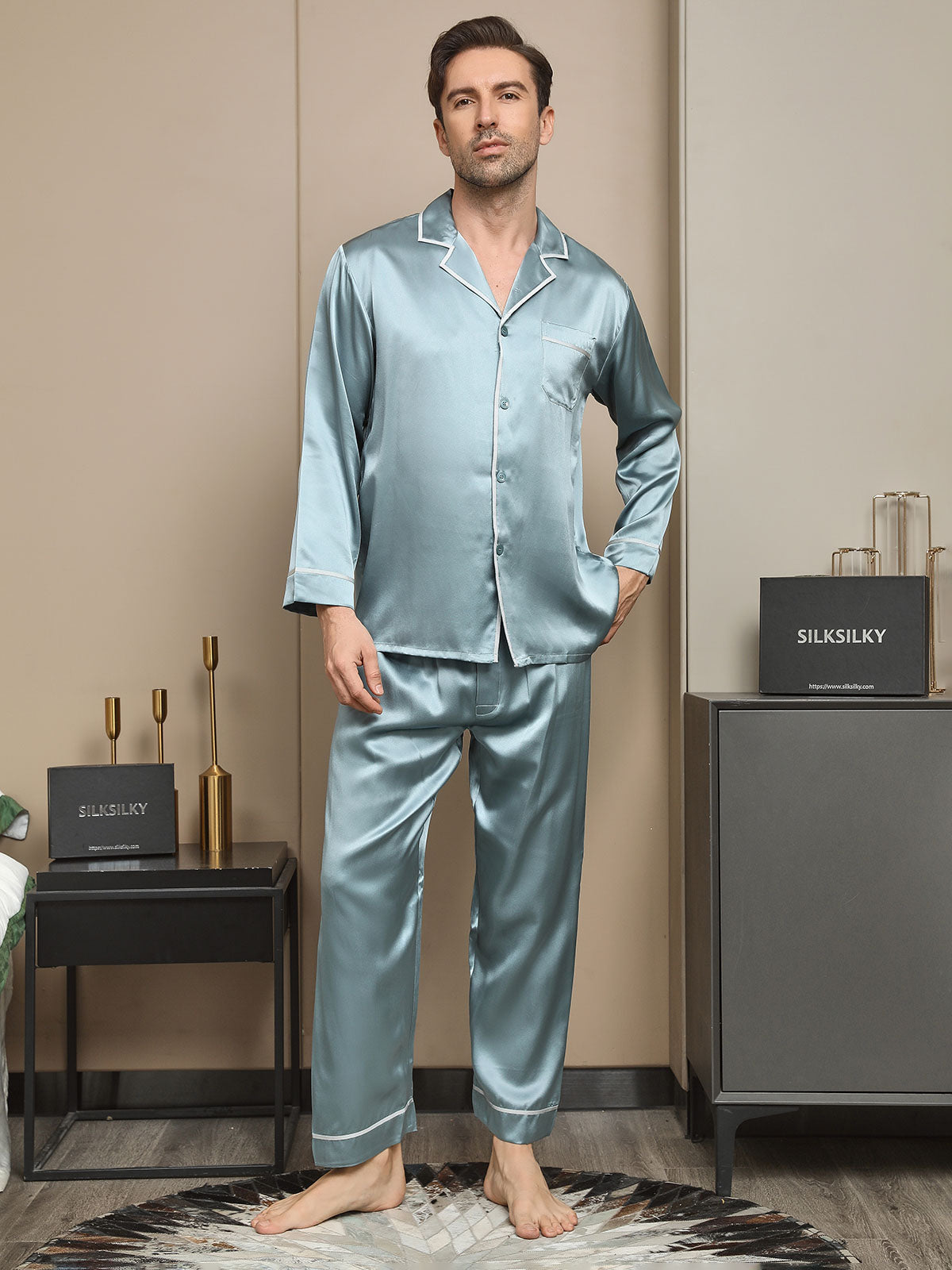 SilkSilky  19Momme Pure Silk Long Sleeve Lapel Men's Pajamas LightBlue 001