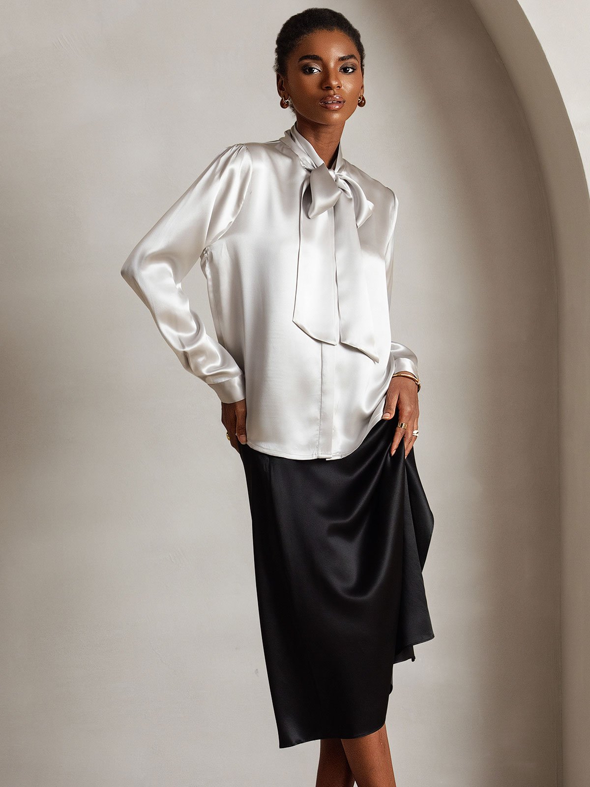 [Light Gray] SilkSilky 19Momme Silk Long Sleeve Tie Neck Women's Shirt 003