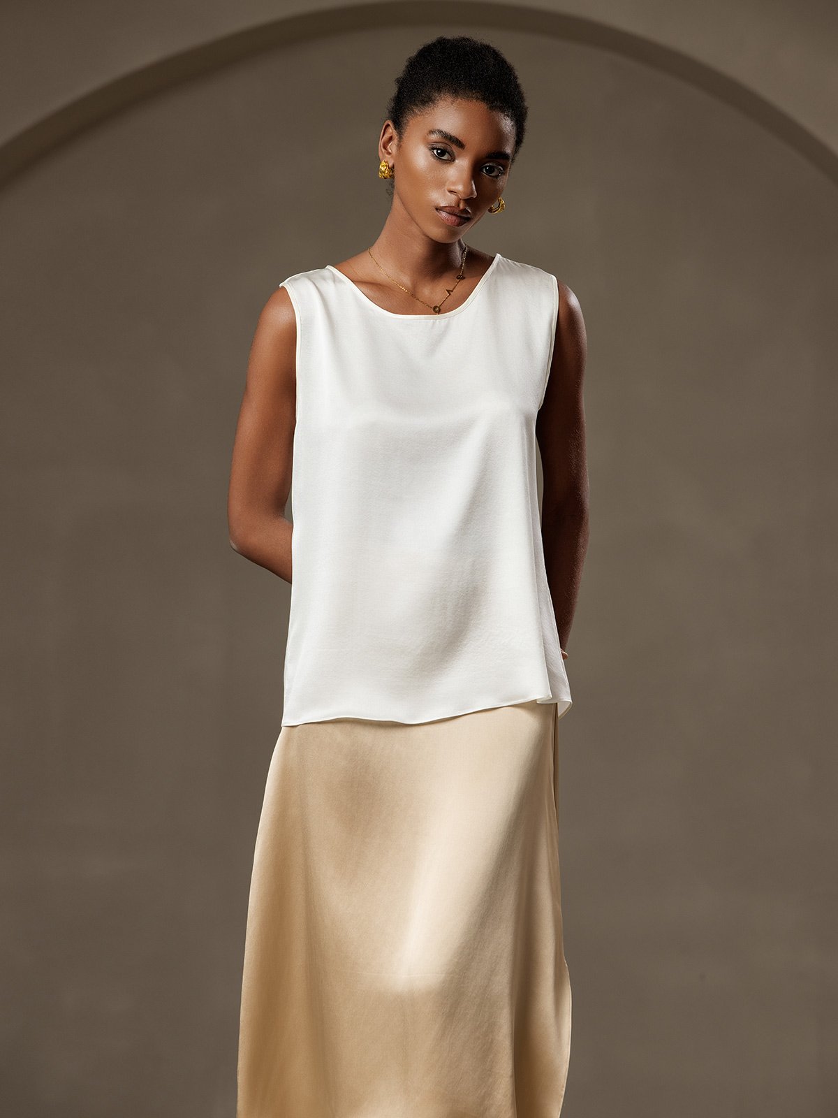 [White] SilkSilky  19Momme Silk Round Neck Camisole Top 001