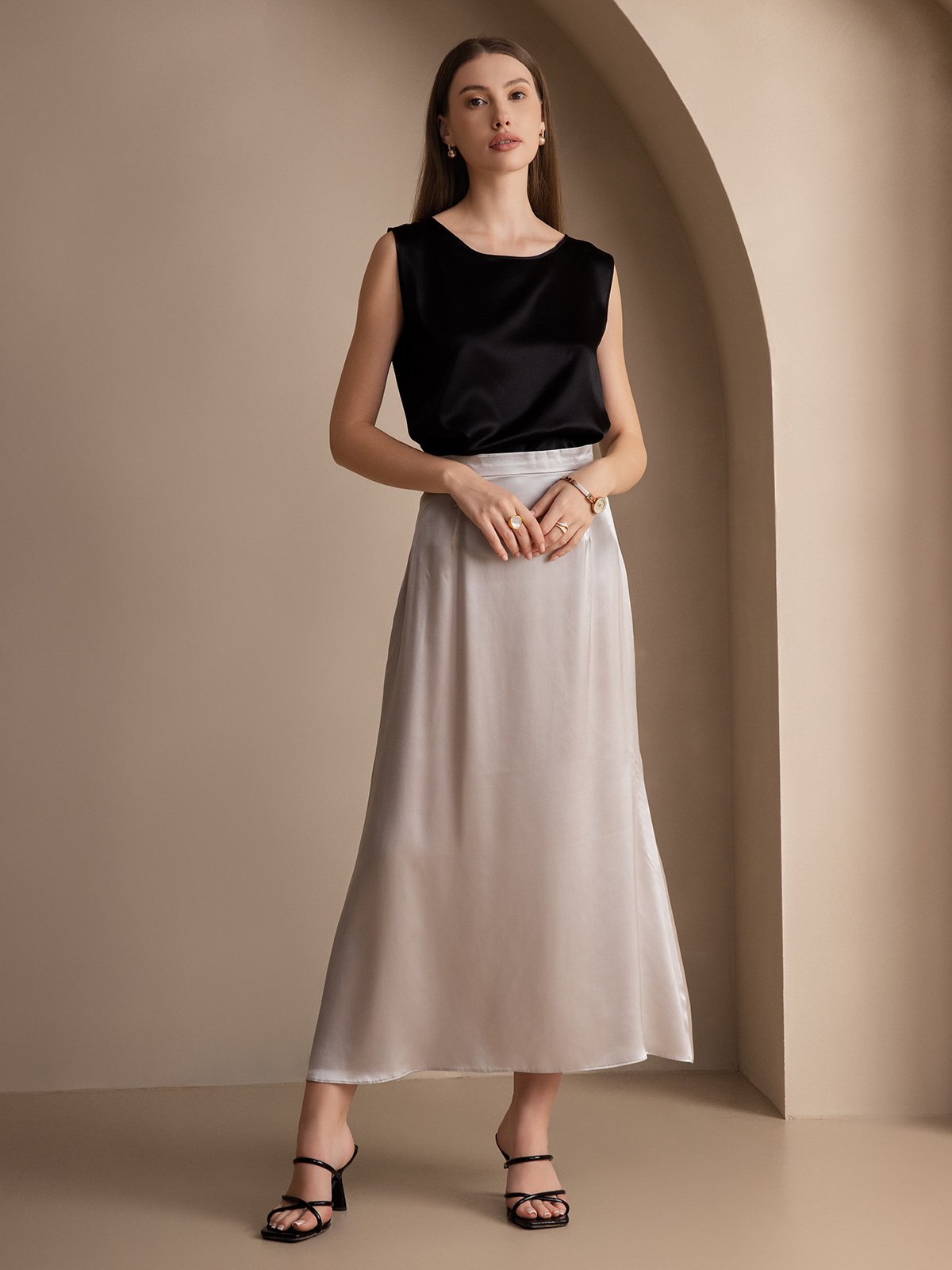 [Black] SilkSilky  19Momme Silk Round Neck Camisole Top 003