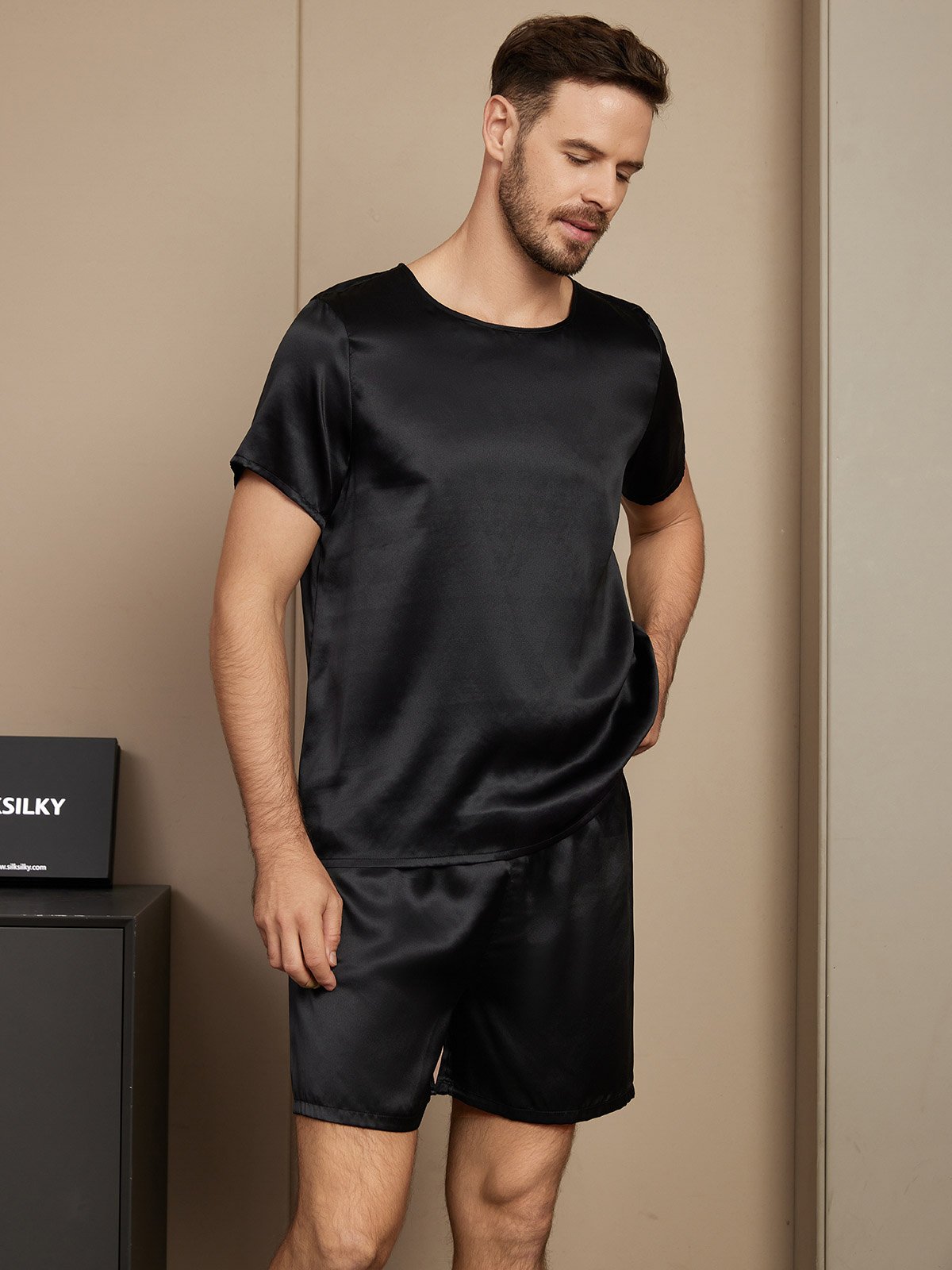 SilkSilky US Pure Silk Short Sleeve Round Neck Men's Pajamas Black 003