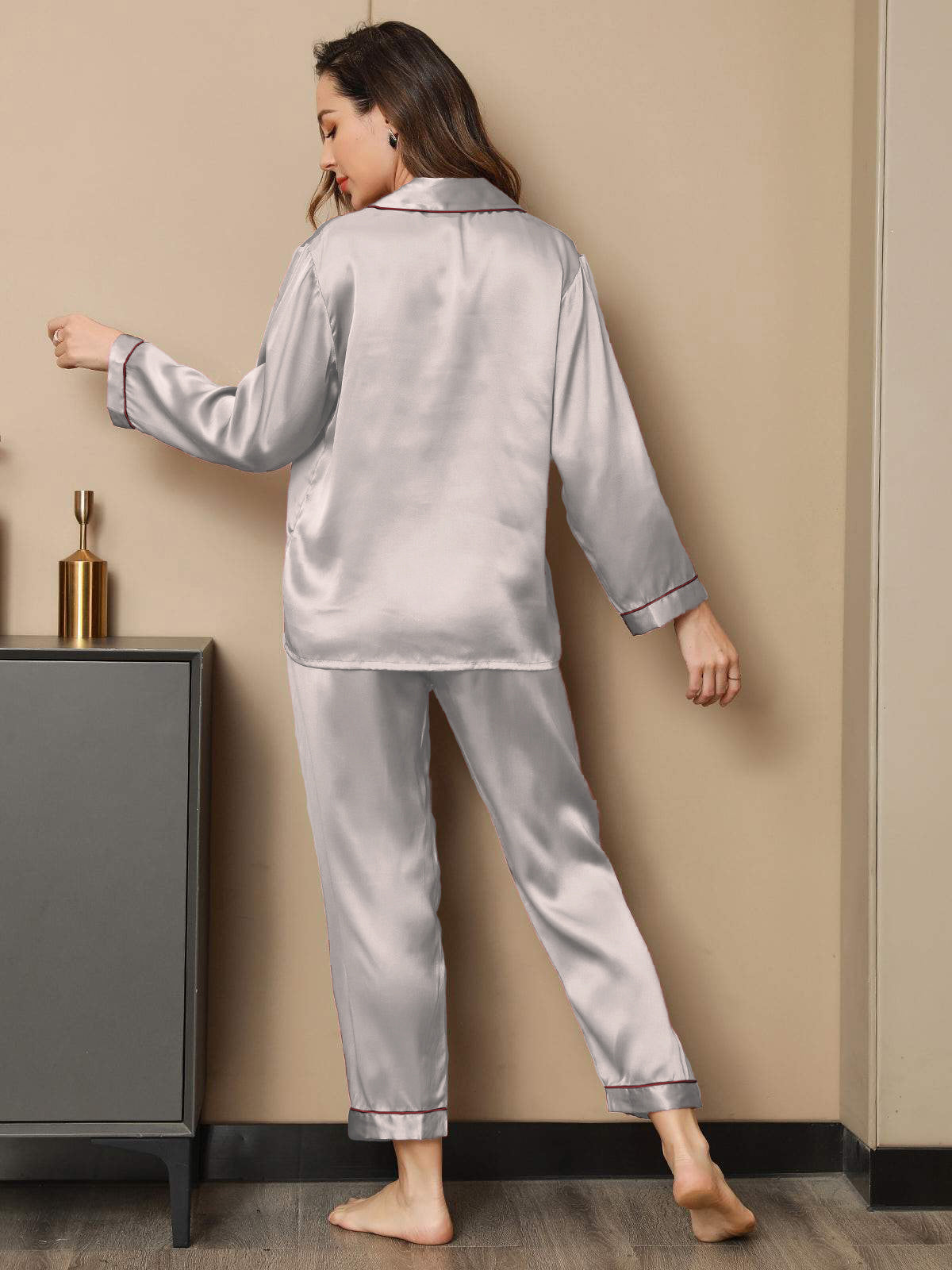 [Silver] SilkSilky  Pure Silk Womens Pajamas 002