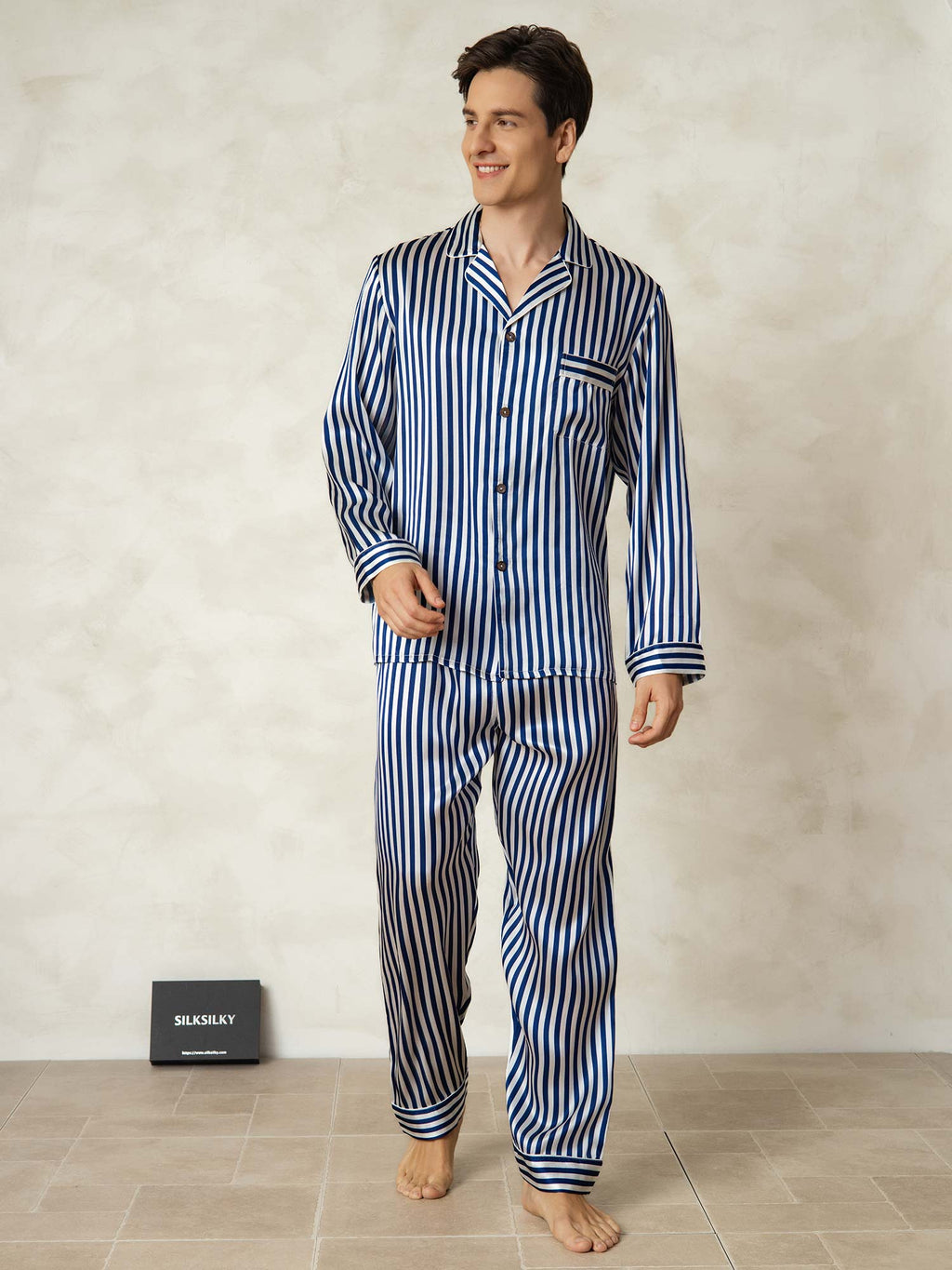 100% Mulberry Silk Stripe Print Long Sleeve Lapel Collar Pajamas Set