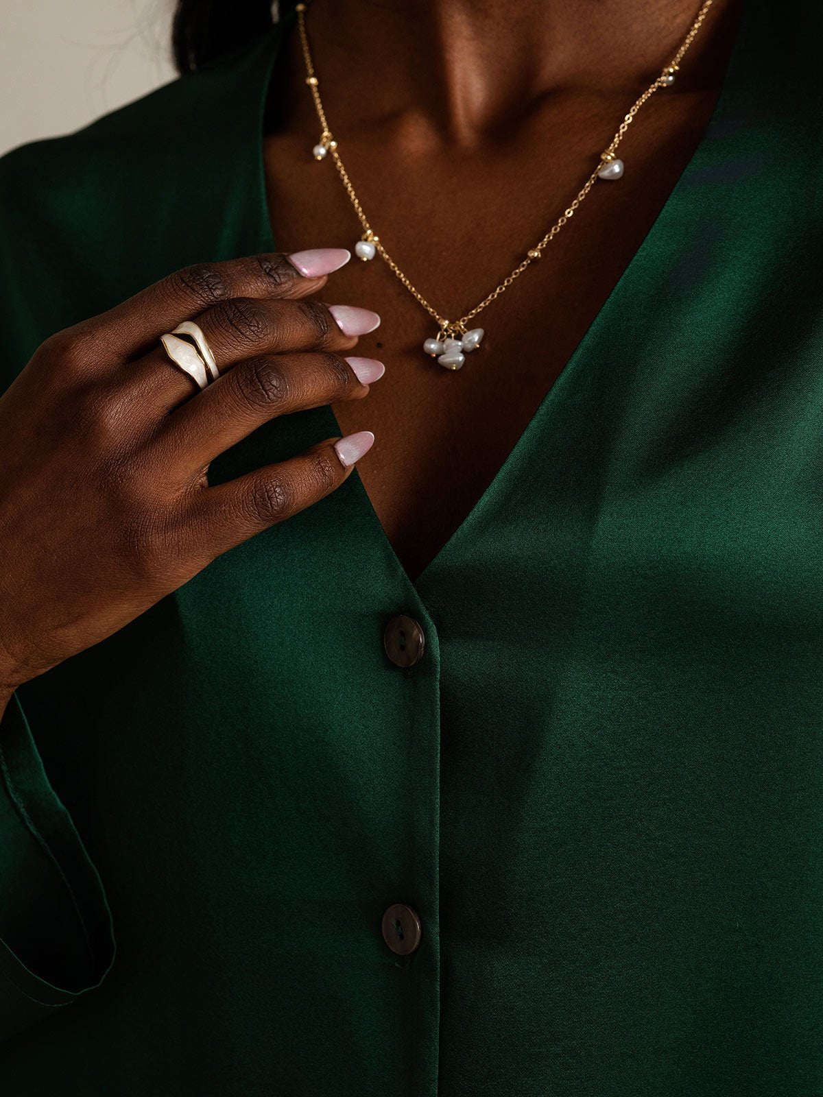 [Dark Green] SilkSilky  19Momme Silk V Neck Women's Shirt 007