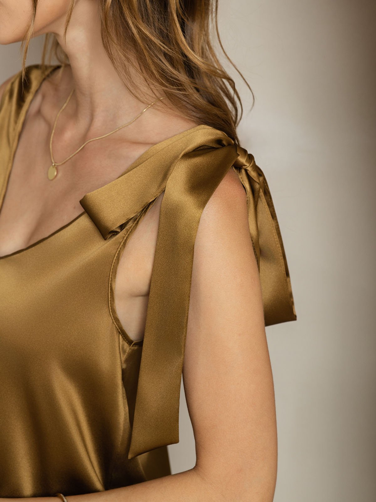 [Bronze] SilkSilky 19Momme Silk V Neck Women''s Outfit Sets 003