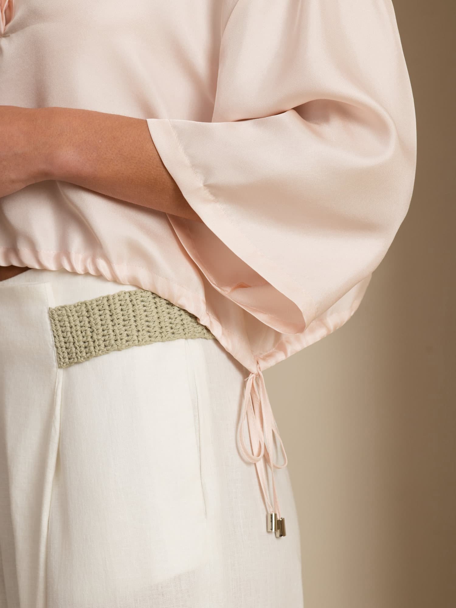 [Pink] SilkSilky  18Momme Silk Satin Surah Half Sleeve Lapel Collar Blouse 006