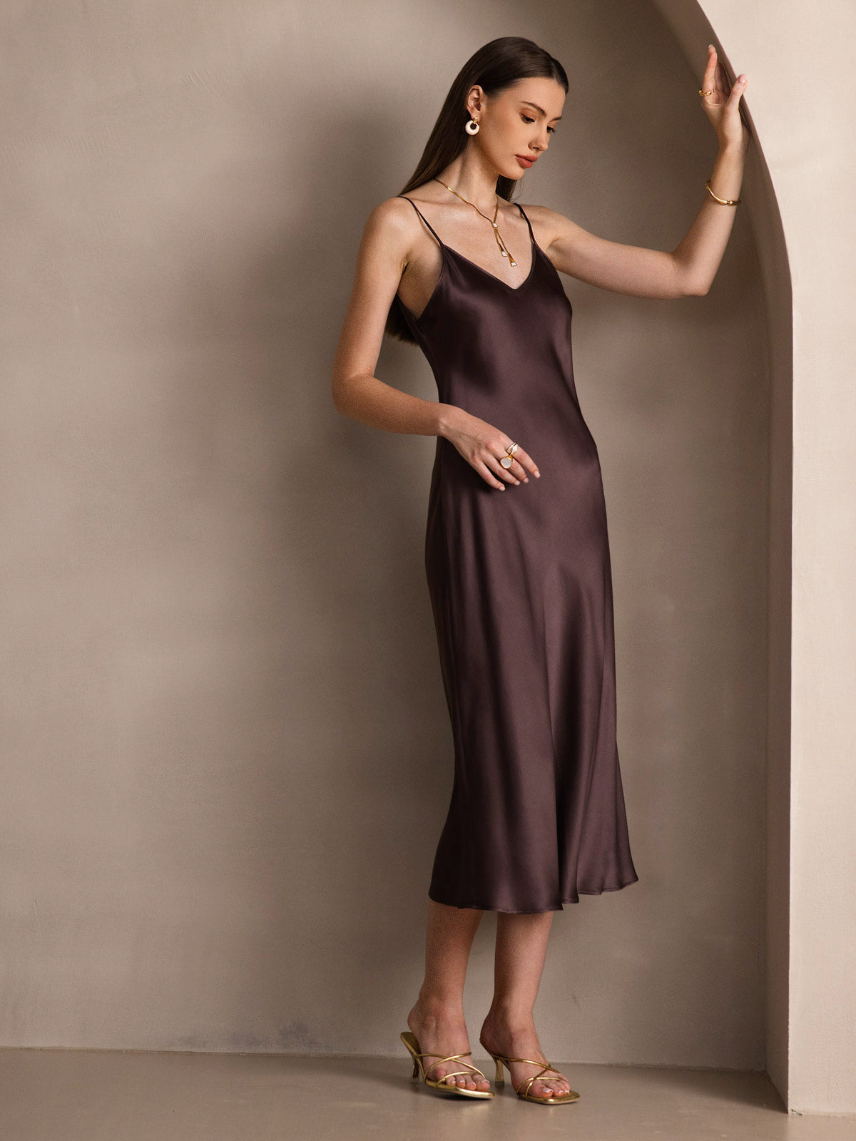 [Coffee] SilkSilky  Pure Silk Round Neck Dress 008
