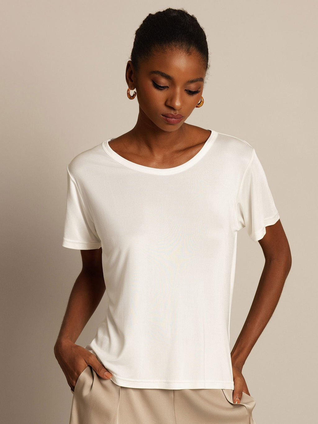 100% Mulberry Silk Short Sleeve Round Neck Basic T Shirt