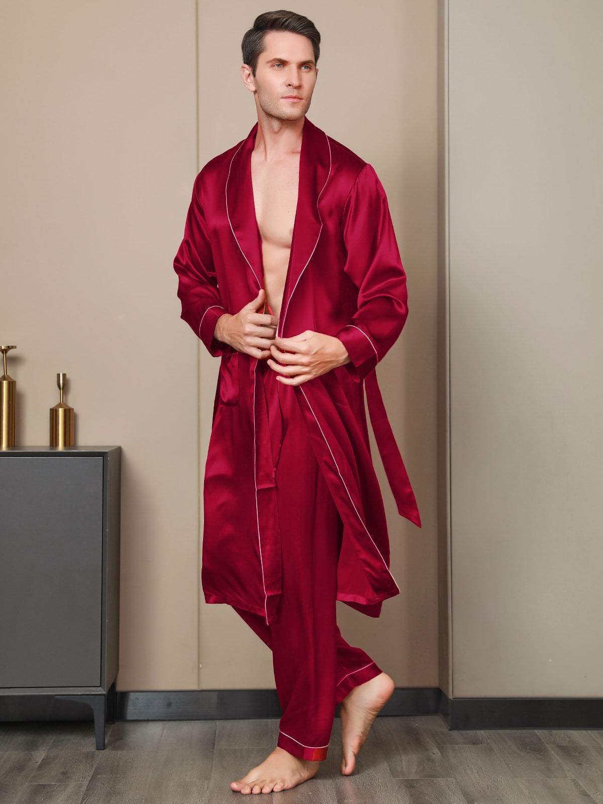 SilkSilky US Pure Silk Long Sleeve Lapel Men's Robe Wine 001