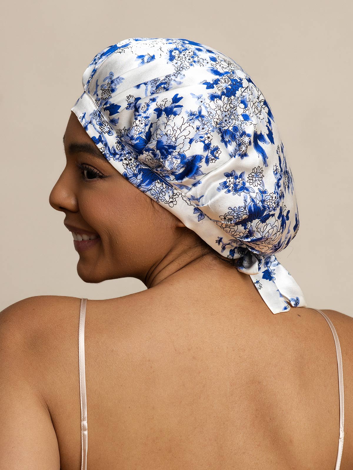 SilkSilky  Pure Silk Sleep Cap BlueandWhitePorcelain 004