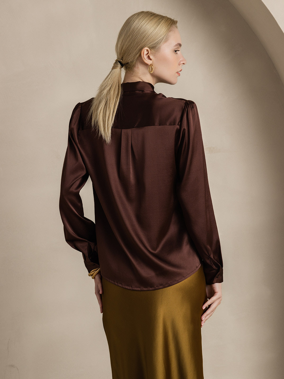 [Coffee] SilkSilky 19Momme Silk Long Sleeve Tie Neck Women's Shirt 002