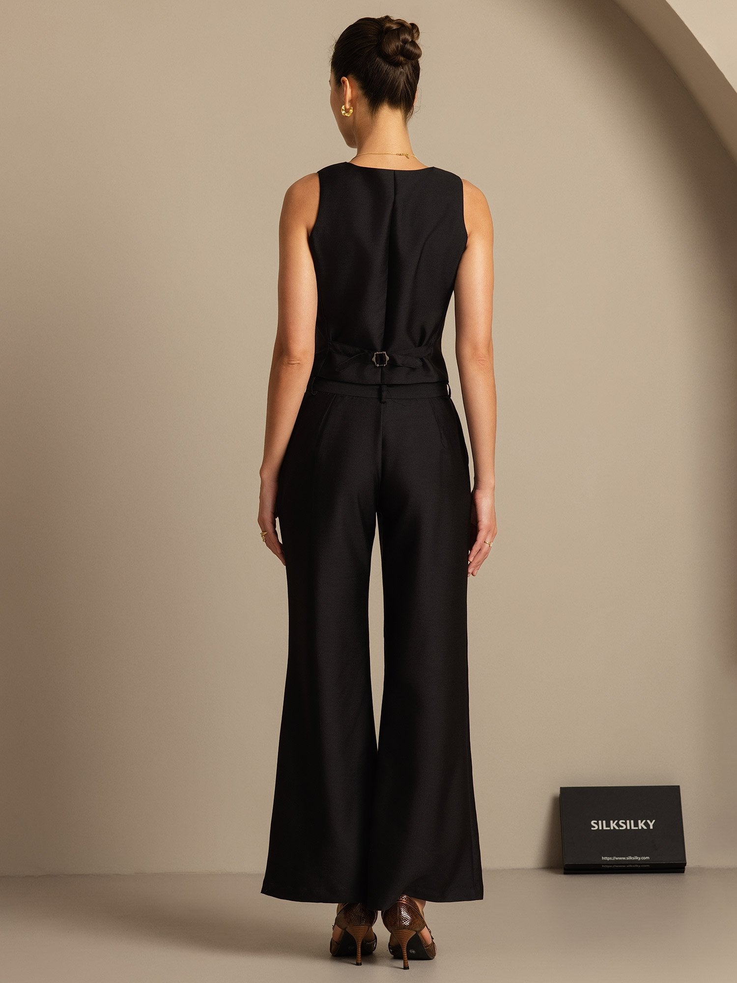 [Black] SilkSilky 32Momme Silk V Neck Women's Vest 002