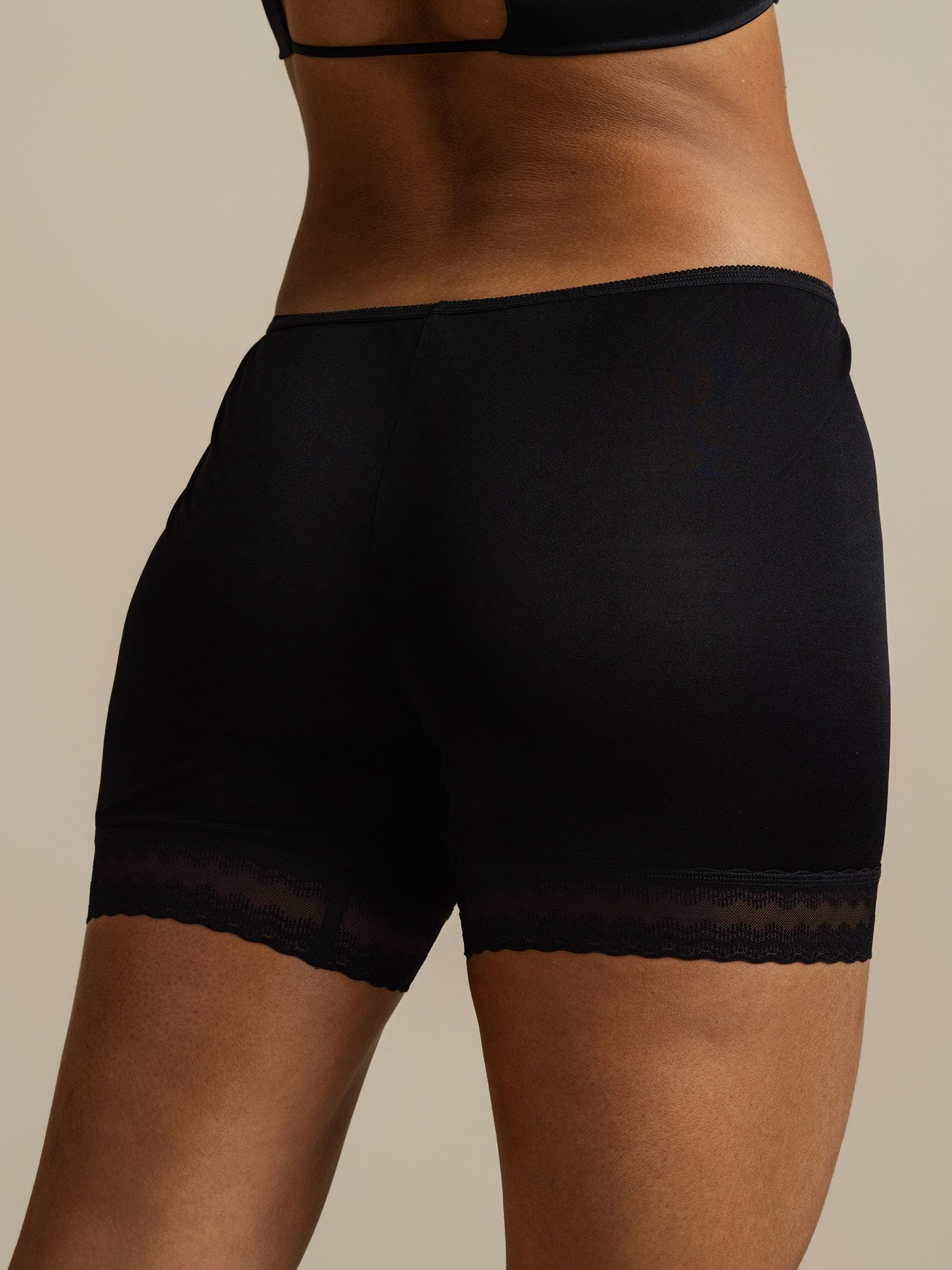[Black] SilkSilky  Pure Silk Panty 005,