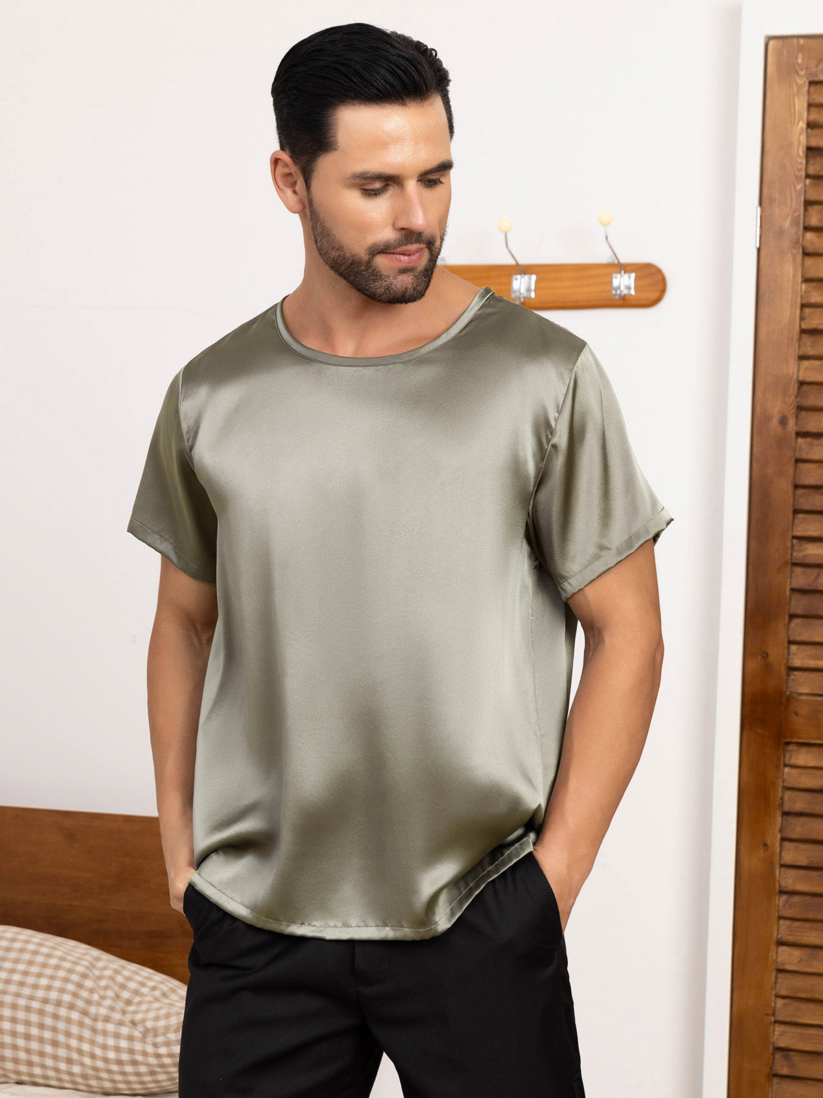 SilkSilky US Pure Silk Short Sleeve Round Neck Men's T Shirt GrayishGreen 004