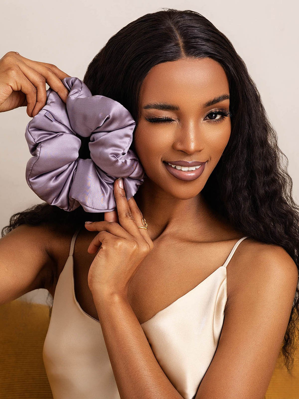 [Deep Purple] SilkSilky  Pure Silk Scrunchie 003