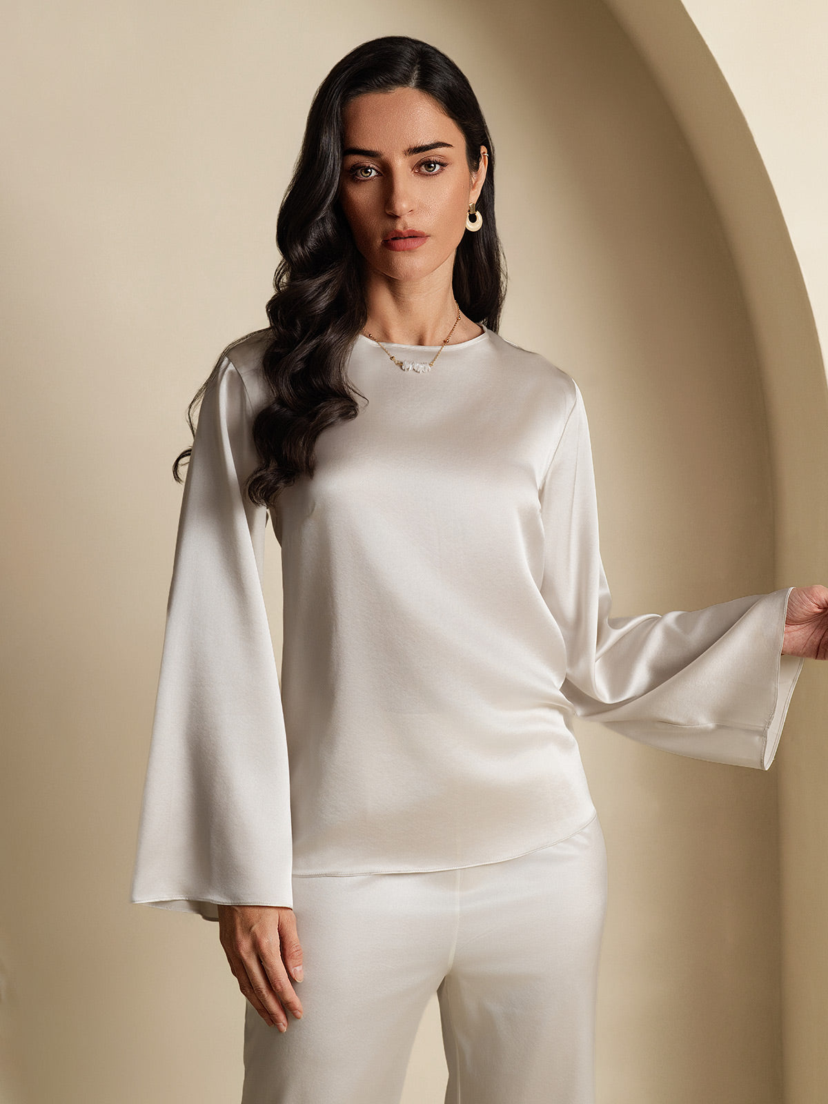 [Light Gray] SilkSilky  19Momme Silk Round Neck Women's T-Shirt 001,