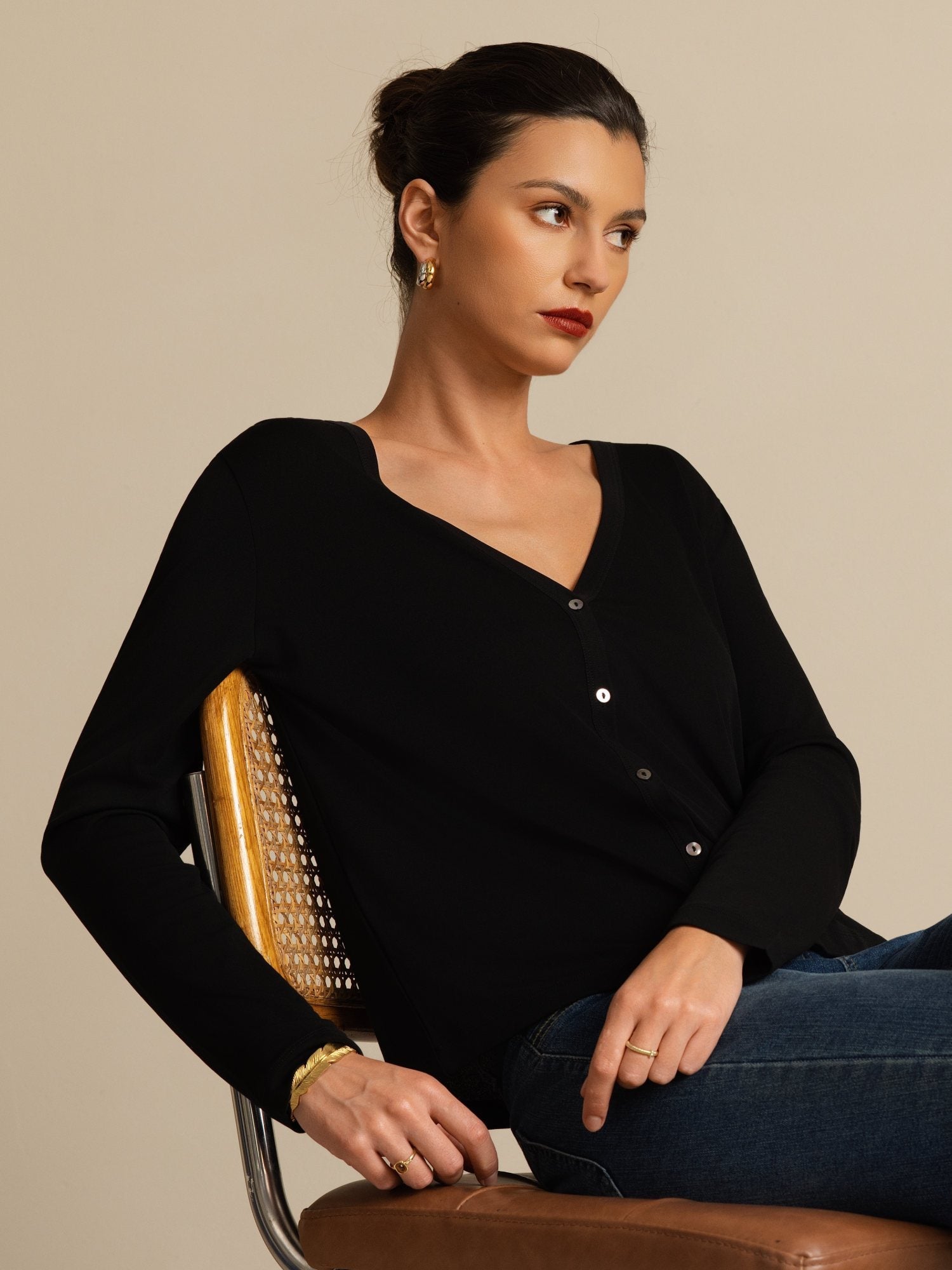 [Black] SilkSilky Silk Long Sleeve V Neck Women's Cardigan 004