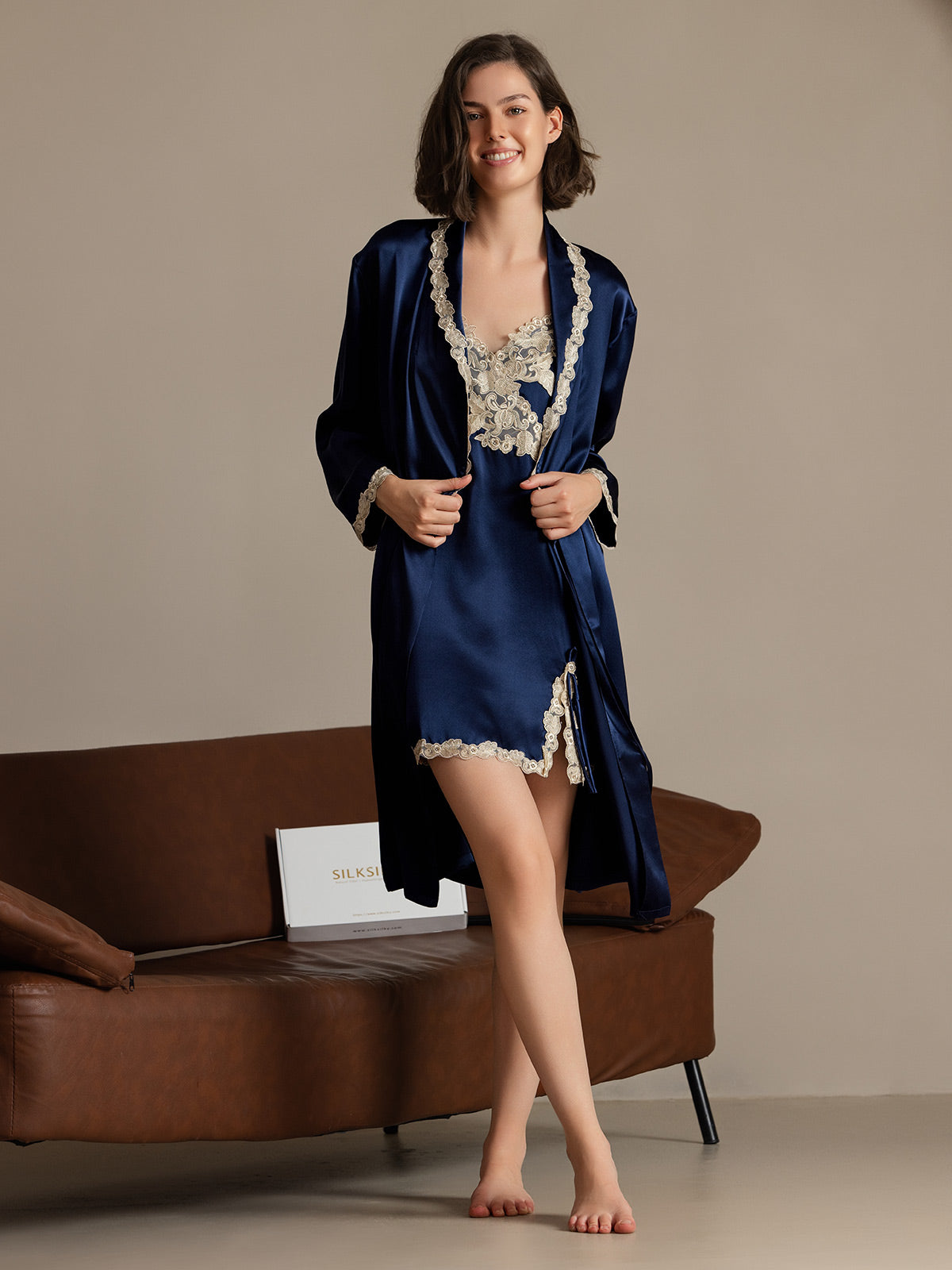 SilkSilky  Pure Silk Long Sleeve V Neck Nightgown&Robe Set DarkBlue 003